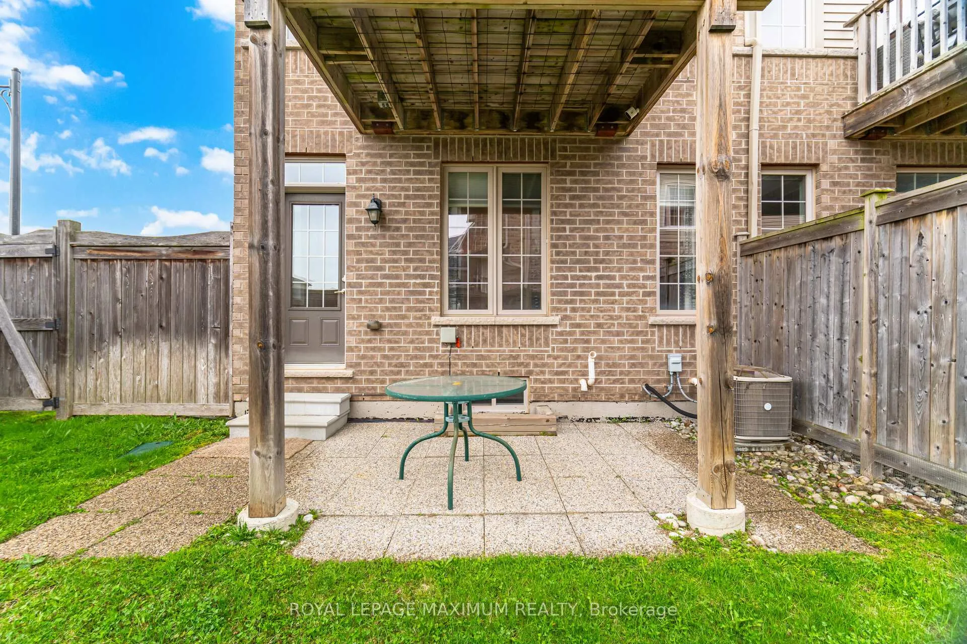 Photo 48 of Unit 10, 257 Parkside Drive, Hamilton, Waterdown — HOMEH