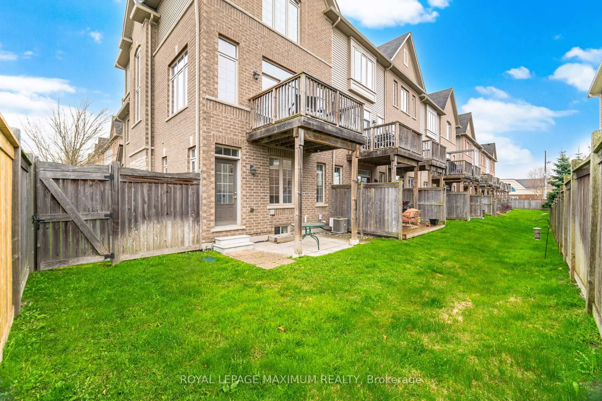 Photo 50 of Unit 10, 257 Parkside Drive, Hamilton, Waterdown — HOMEH