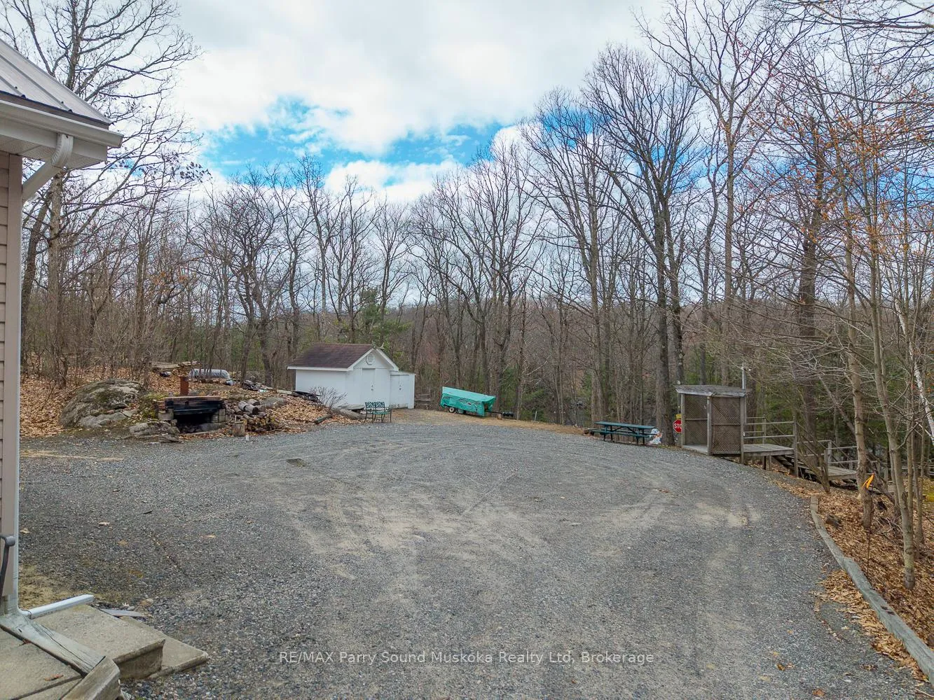 Photo 42 of 30 Dog Leg Path, Seguin — HOMEH