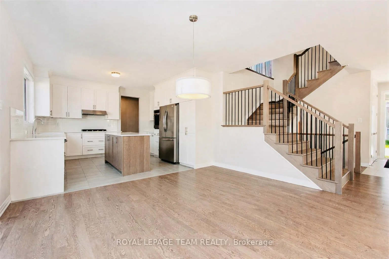 Photo 9 of 389 Appalachian Circle, Ottawa, Barrhaven - Half Moon Bay — HOMEH