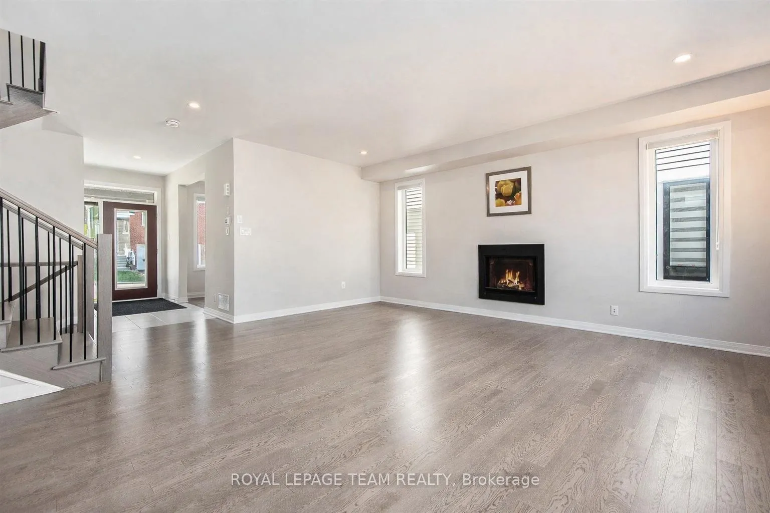 Photo 11 of 389 Appalachian Circle, Ottawa, Barrhaven - Half Moon Bay — HOMEH