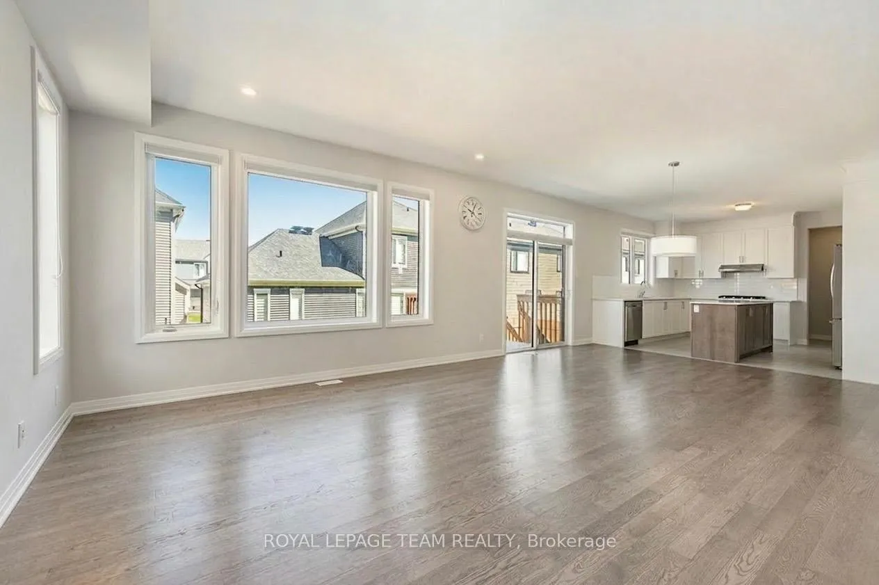 Photo 12 of 389 Appalachian Circle, Ottawa, Barrhaven - Half Moon Bay — HOMEH