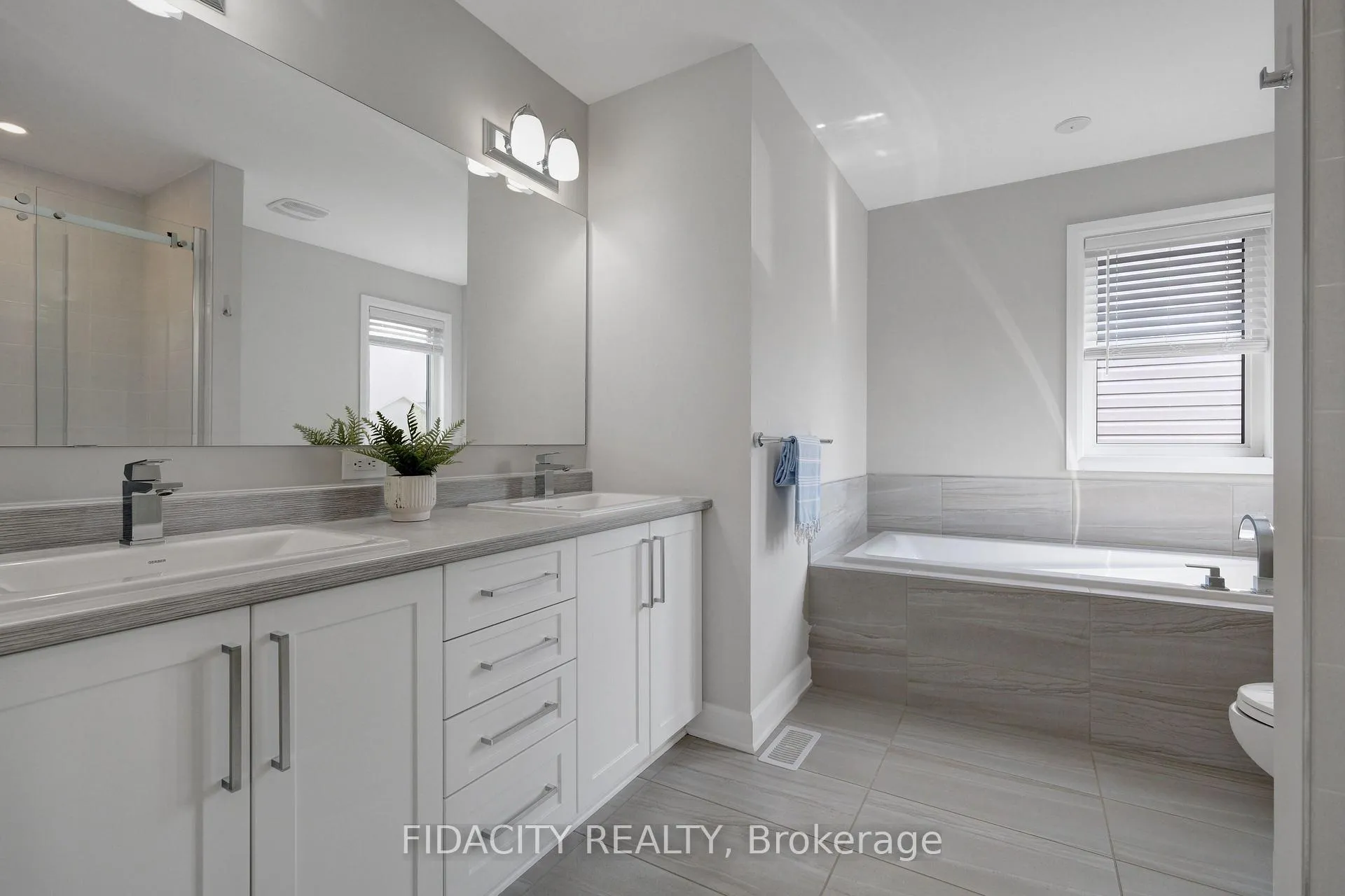 Photo 15 of 20 Allan Moore Place, Ottawa, Stittsville (North) — HOMEH