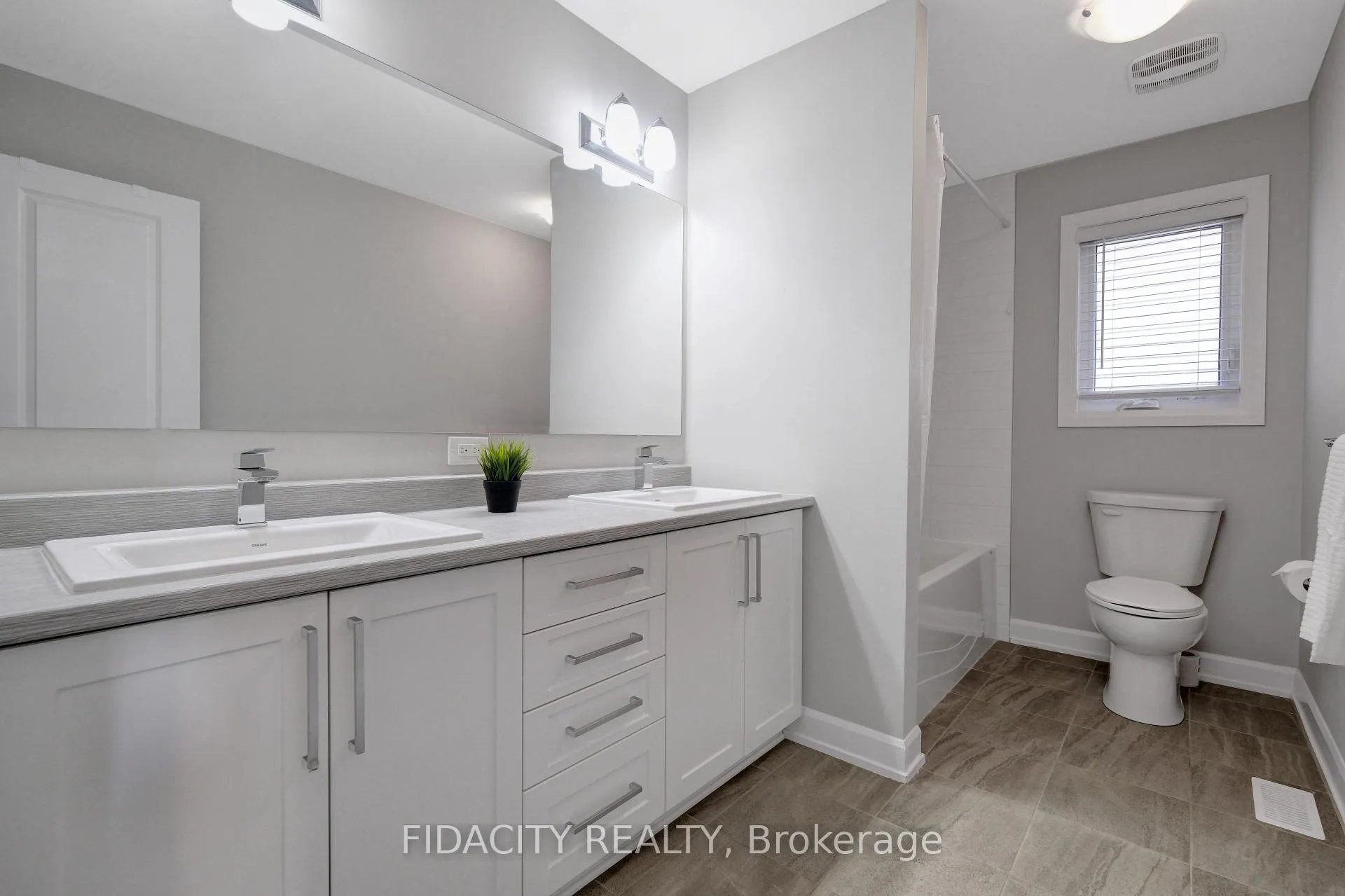 Photo 19 of 20 Allan Moore Place, Ottawa, Stittsville (North) — HOMEH