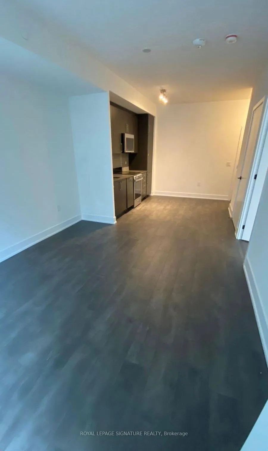 Photo 6 of Unit 250, 2450 Old Bronte Road, Oakville, Westmount — HOMEH