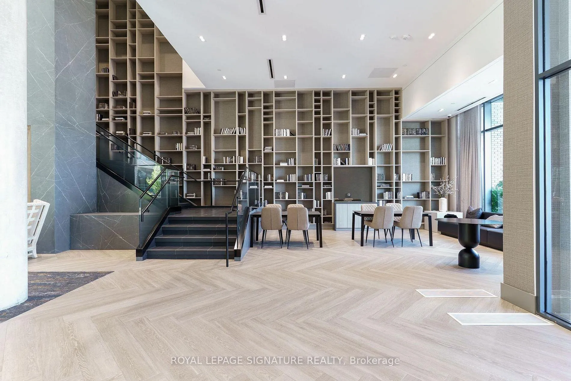 Photo 11 of Unit 250, 2450 Old Bronte Road, Oakville, Westmount — HOMEH