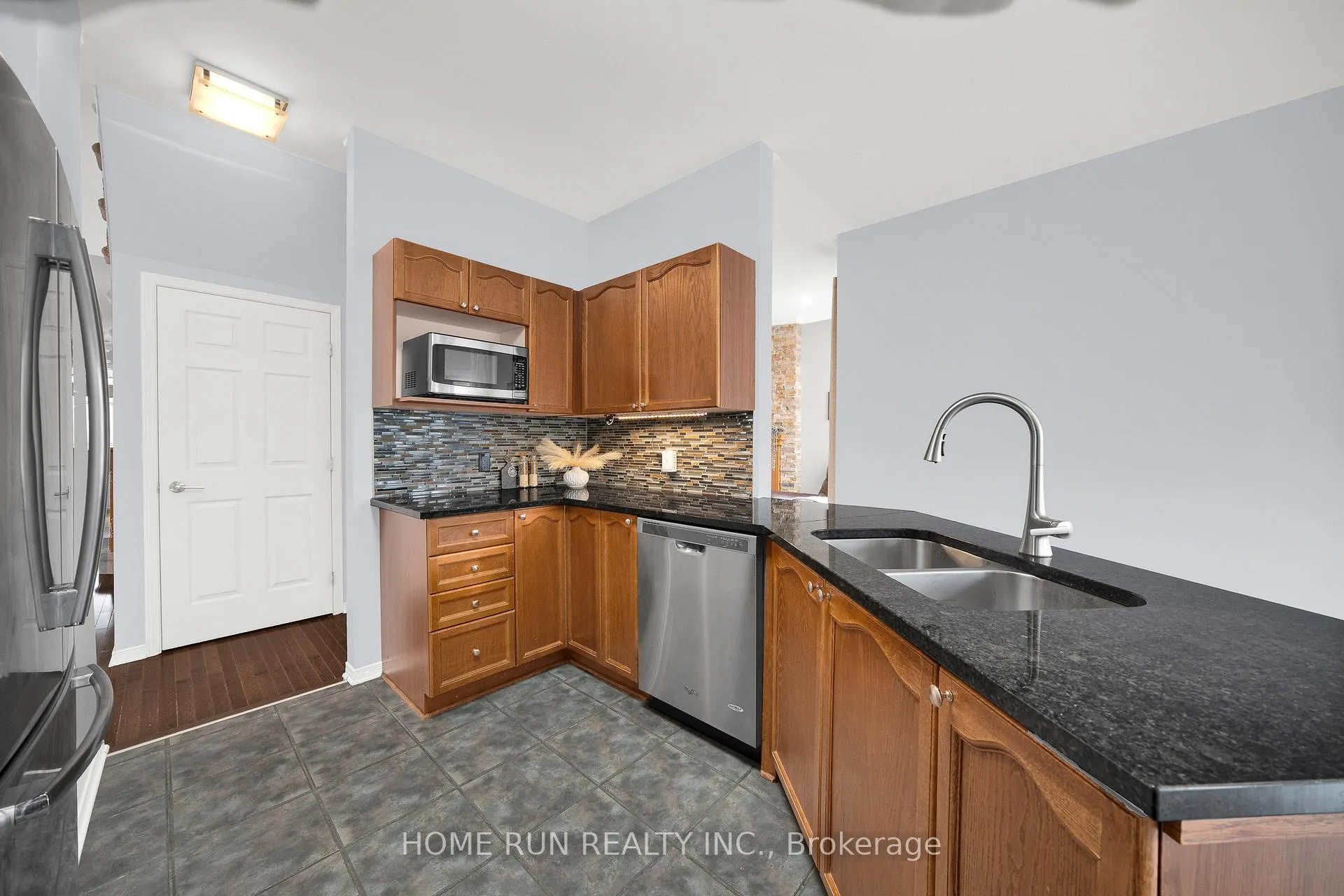 Photo 16 of 13 Colindale Avenue, Ottawa, Barrhaven - Longfields — HOMEH