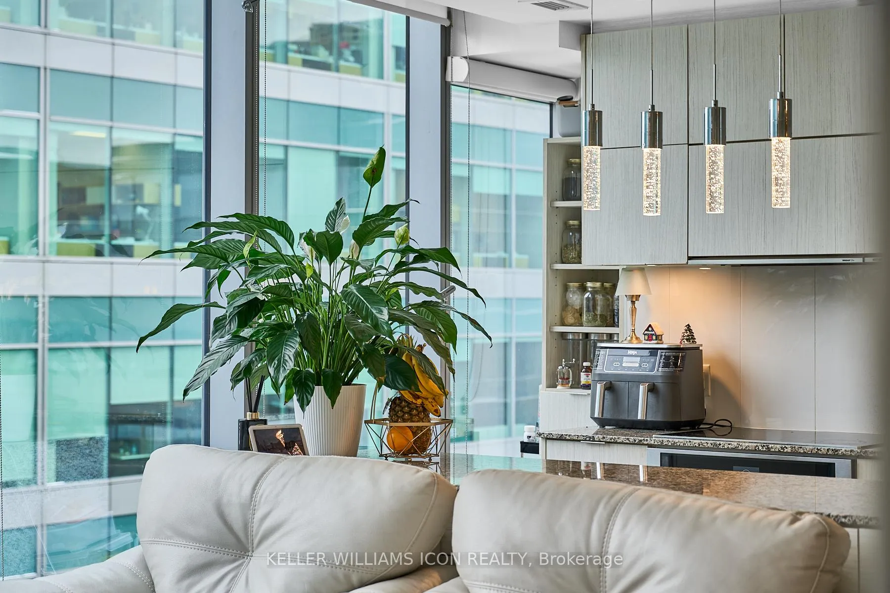 Photo 5 of Unit 1209, 101 Queen Street, Ottawa, Ottawa Centre — HOMEH