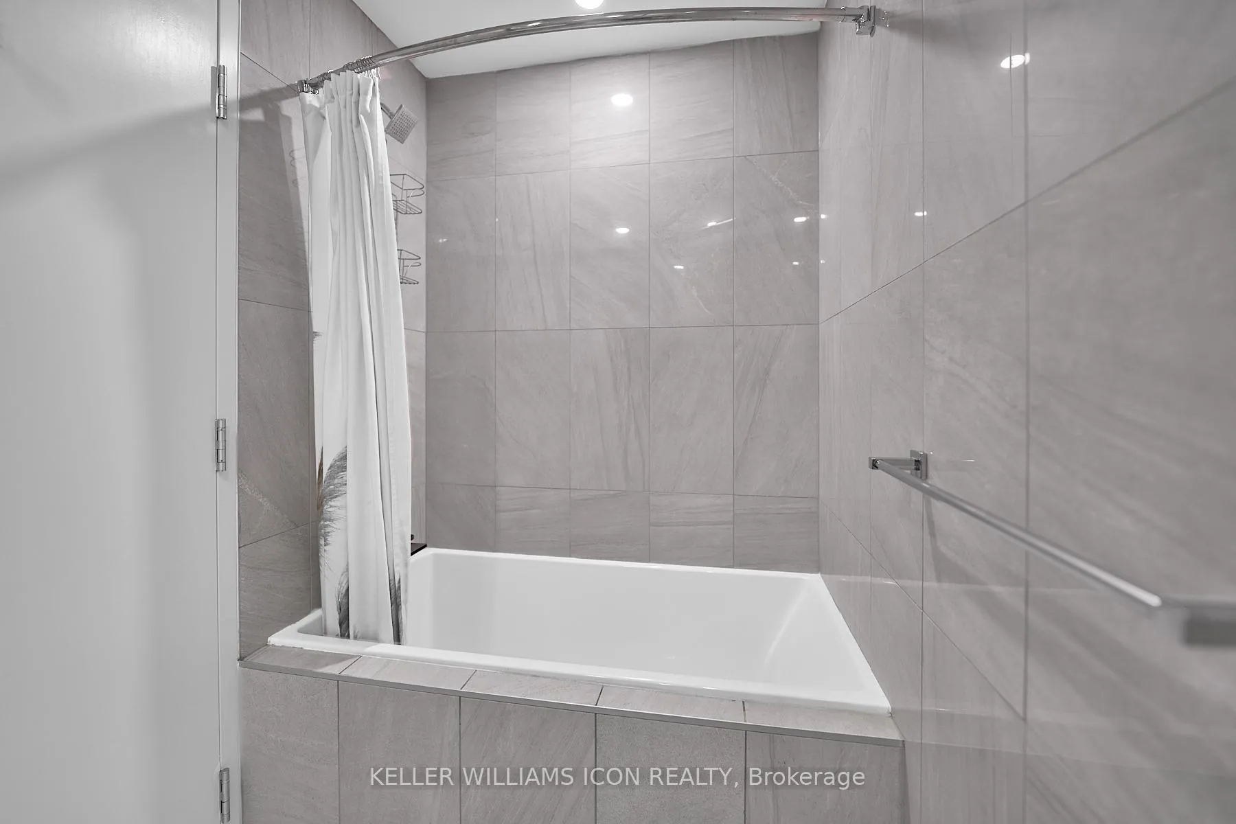 Photo 31 of Unit 1209, 101 Queen Street, Ottawa, Ottawa Centre — HOMEH