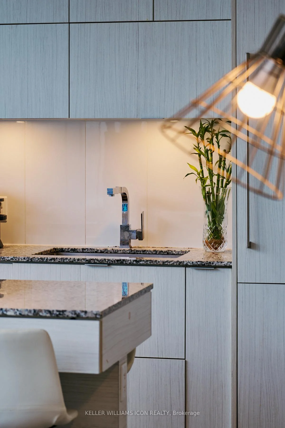 Photo 6 of Unit 1209, 101 Queen Street, Ottawa, Ottawa Centre — HOMEH