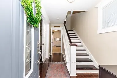 Photo 17 of 18 Maplecrest Avenue, St. Catharines, Burleigh Hill — HOMEH