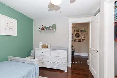 Photo 24 of 18 Maplecrest Avenue, St. Catharines, Burleigh Hill — HOMEH