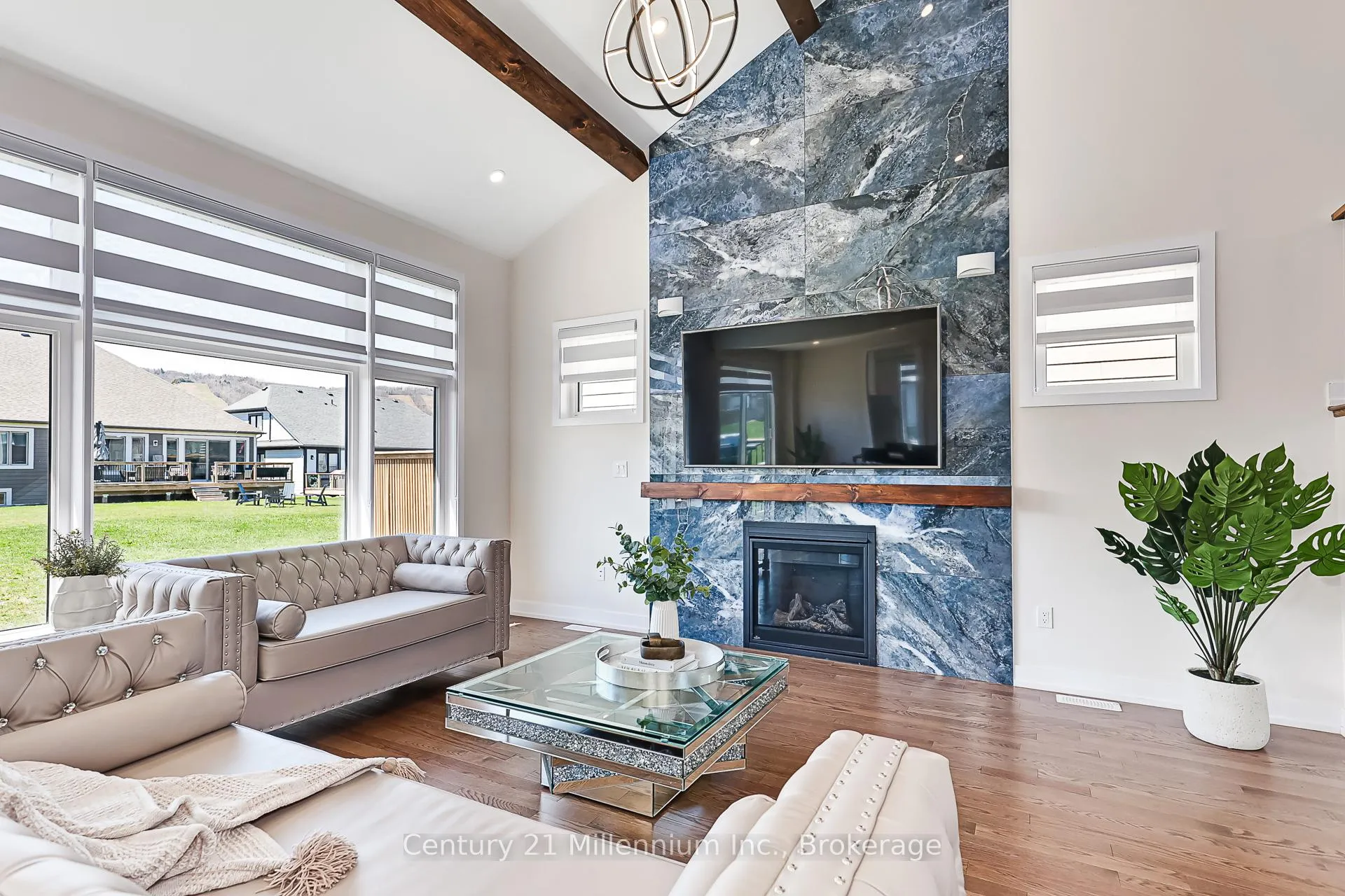 Photo 9 of 111 Stoneleigh Drive, Blue Mountains — HOMEH