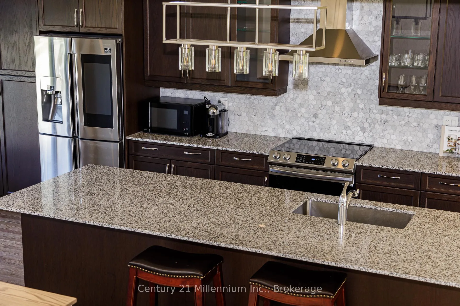 Photo 14 of 111 Stoneleigh Drive, Blue Mountains — HOMEH