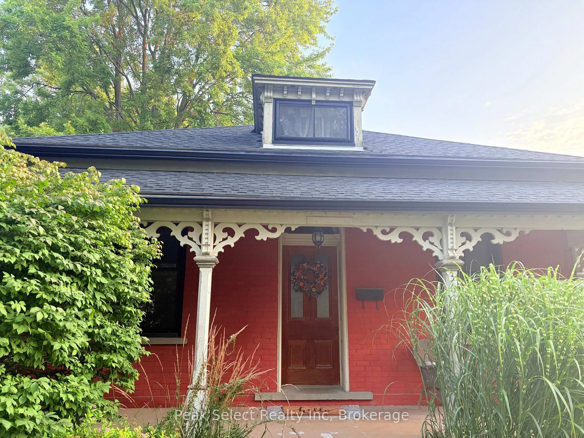 Photo 2 of 363 Queen Street E, St. Marys — HOMEH