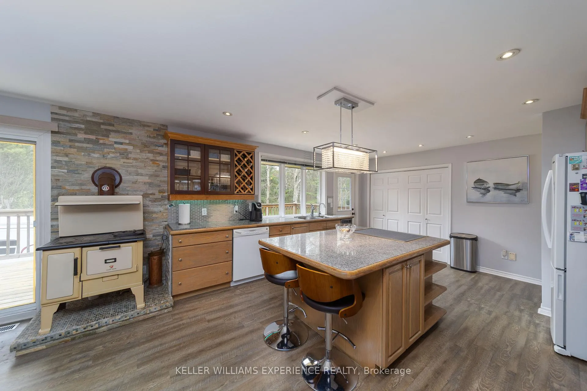 Photo 7 of 1936 Peninsula Point Road, Severn, Rural Severn — HOMEH