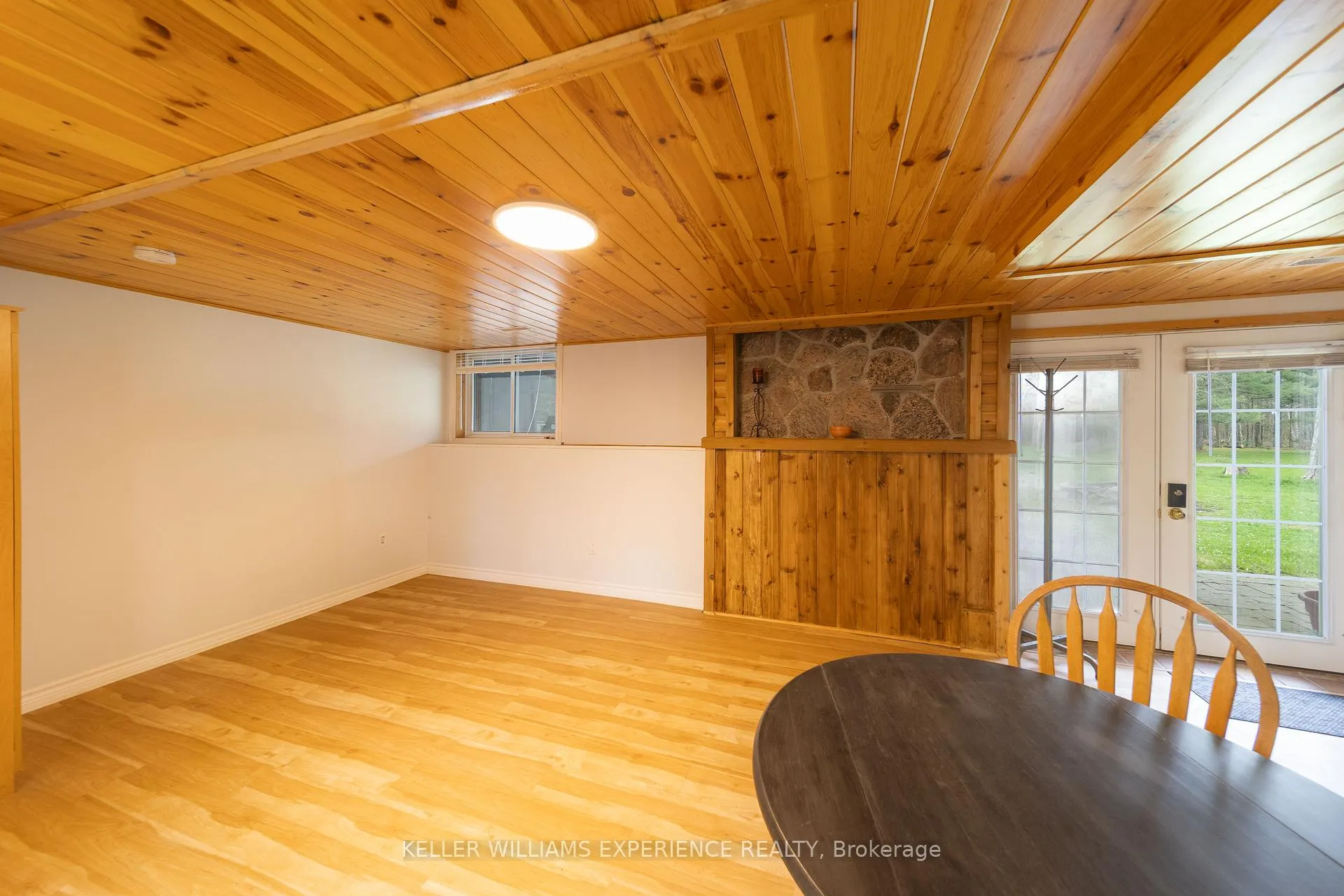 Photo 26 of 1936 Peninsula Point Road, Severn, Rural Severn — HOMEH