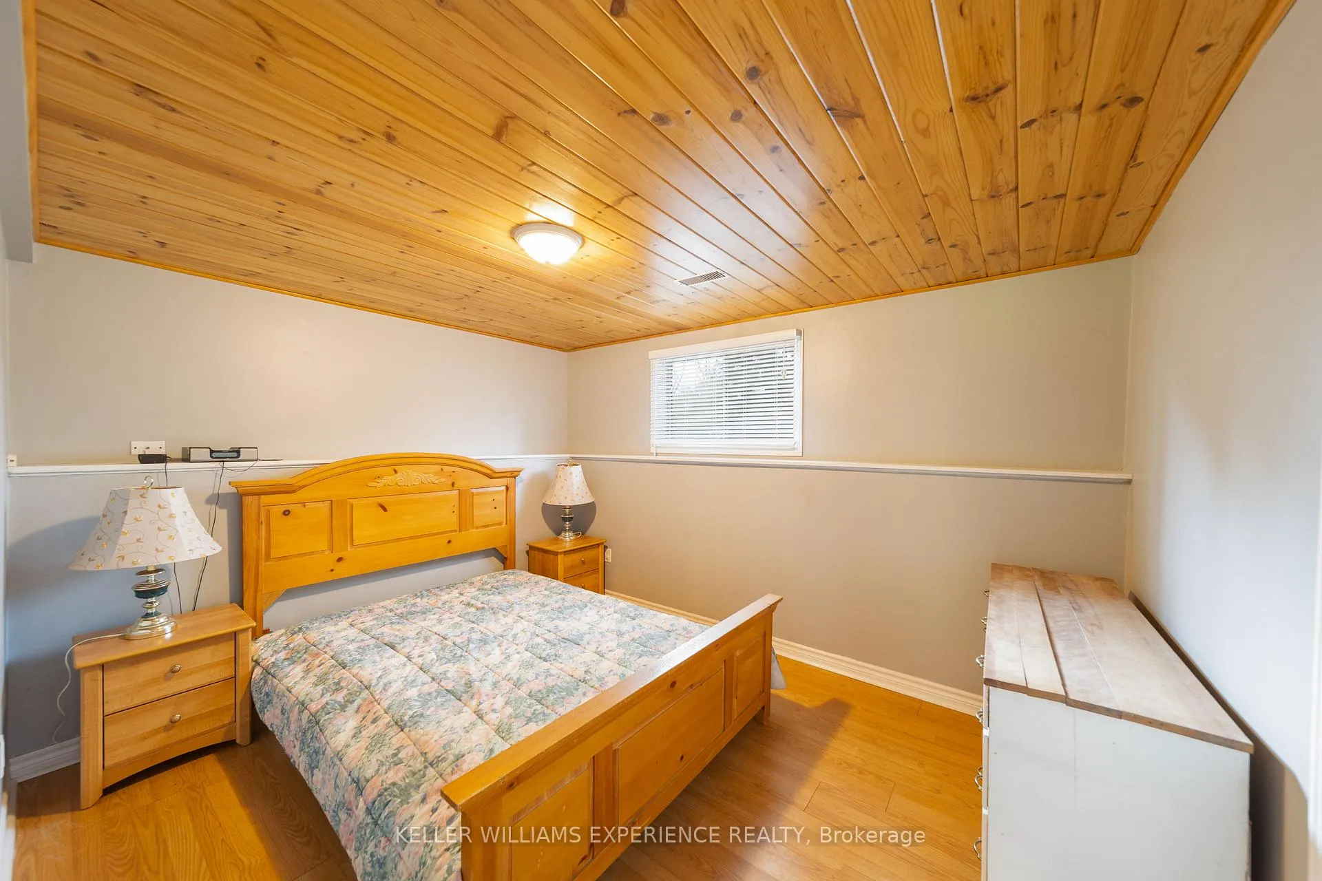 Photo 35 of 1936 Peninsula Point Road, Severn, Rural Severn — HOMEH