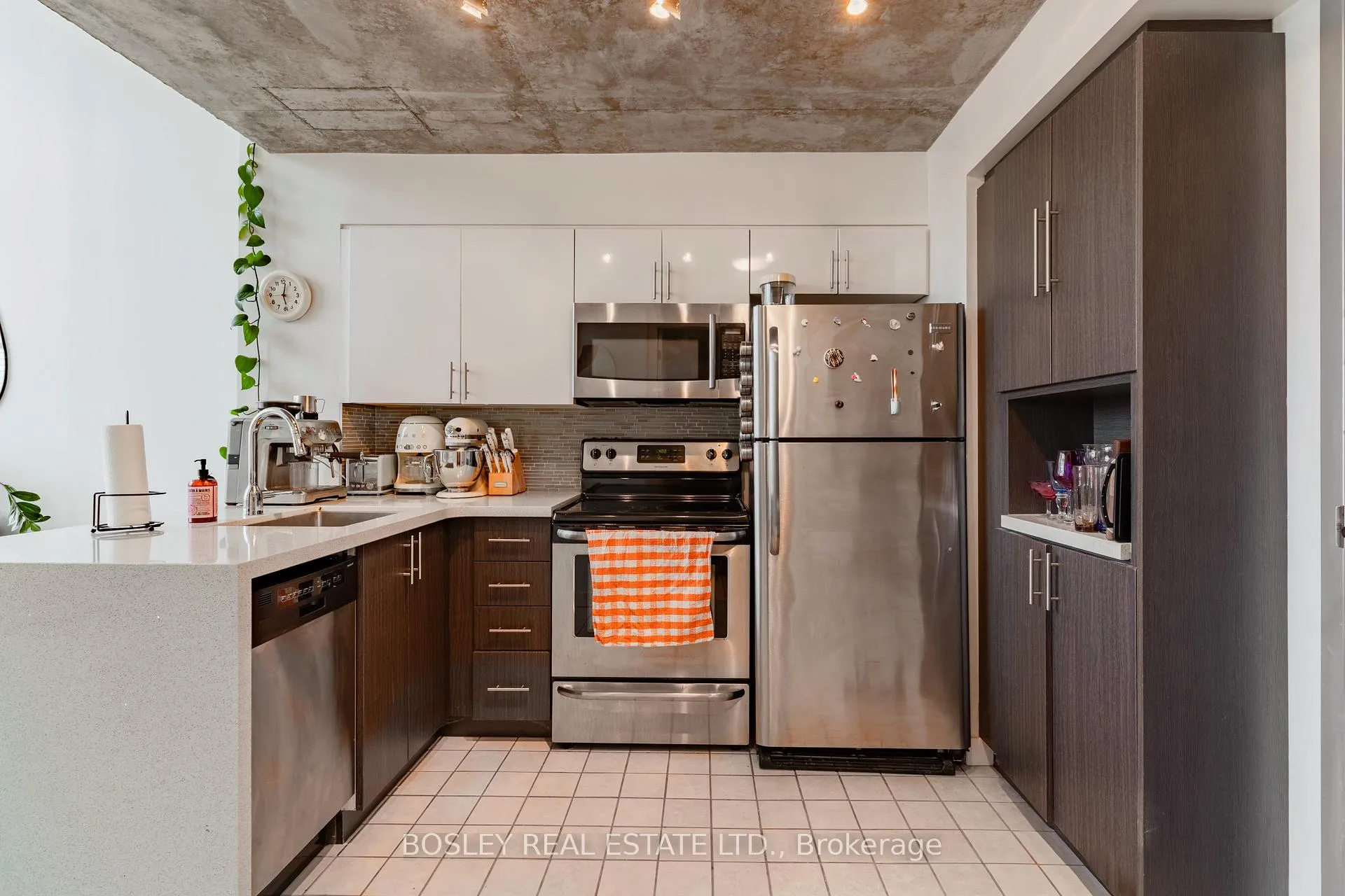 Photo 10 of Unit 821, 255 Richmond Street E, Toronto, Moss Park — HOMEH
