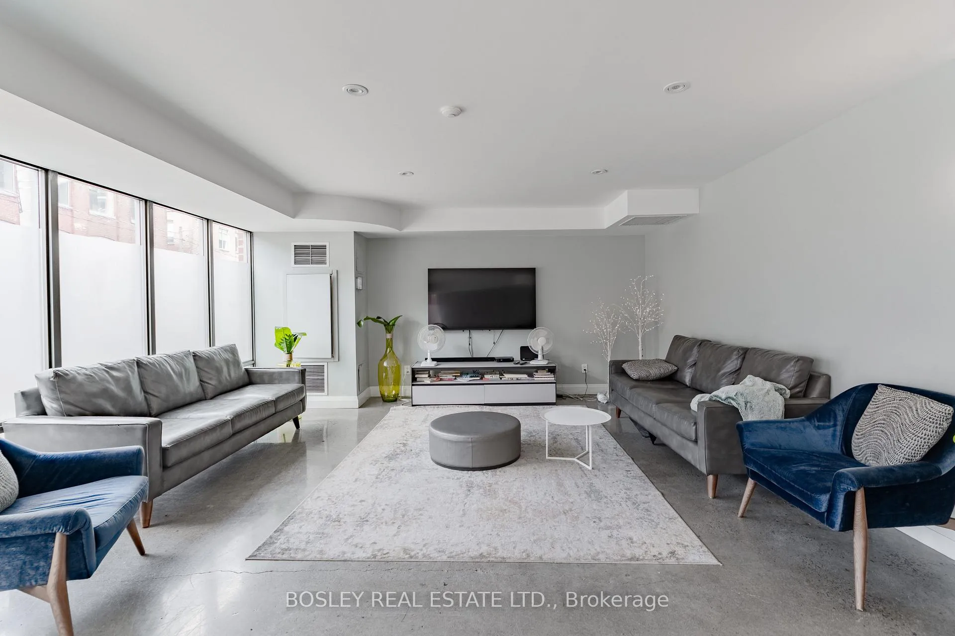 Photo 34 of Unit 821, 255 Richmond Street E, Toronto, Moss Park — HOMEH