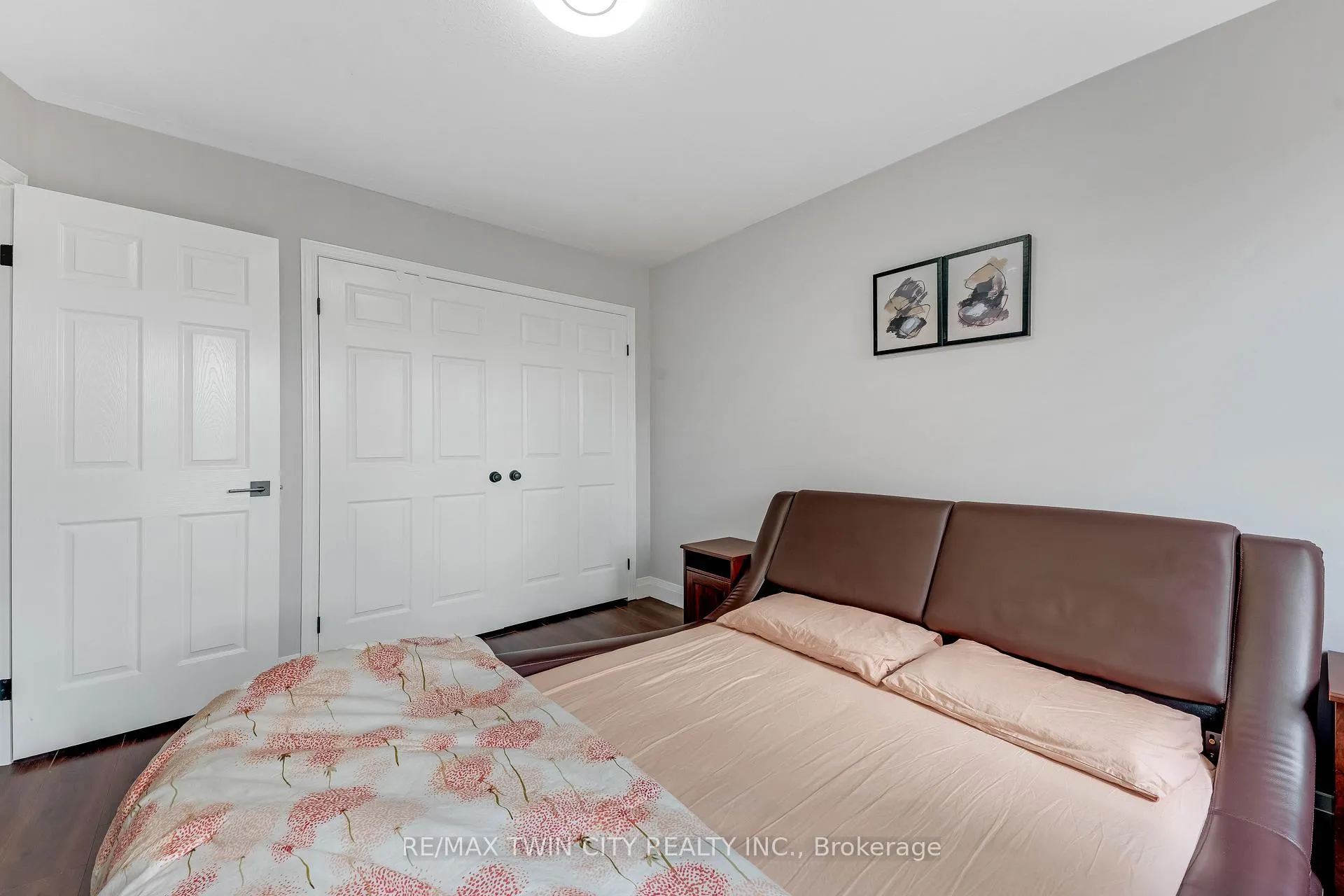 Photo 23 of 42 Doon Mills Drive, Kitchener, Doon South — HOMEH