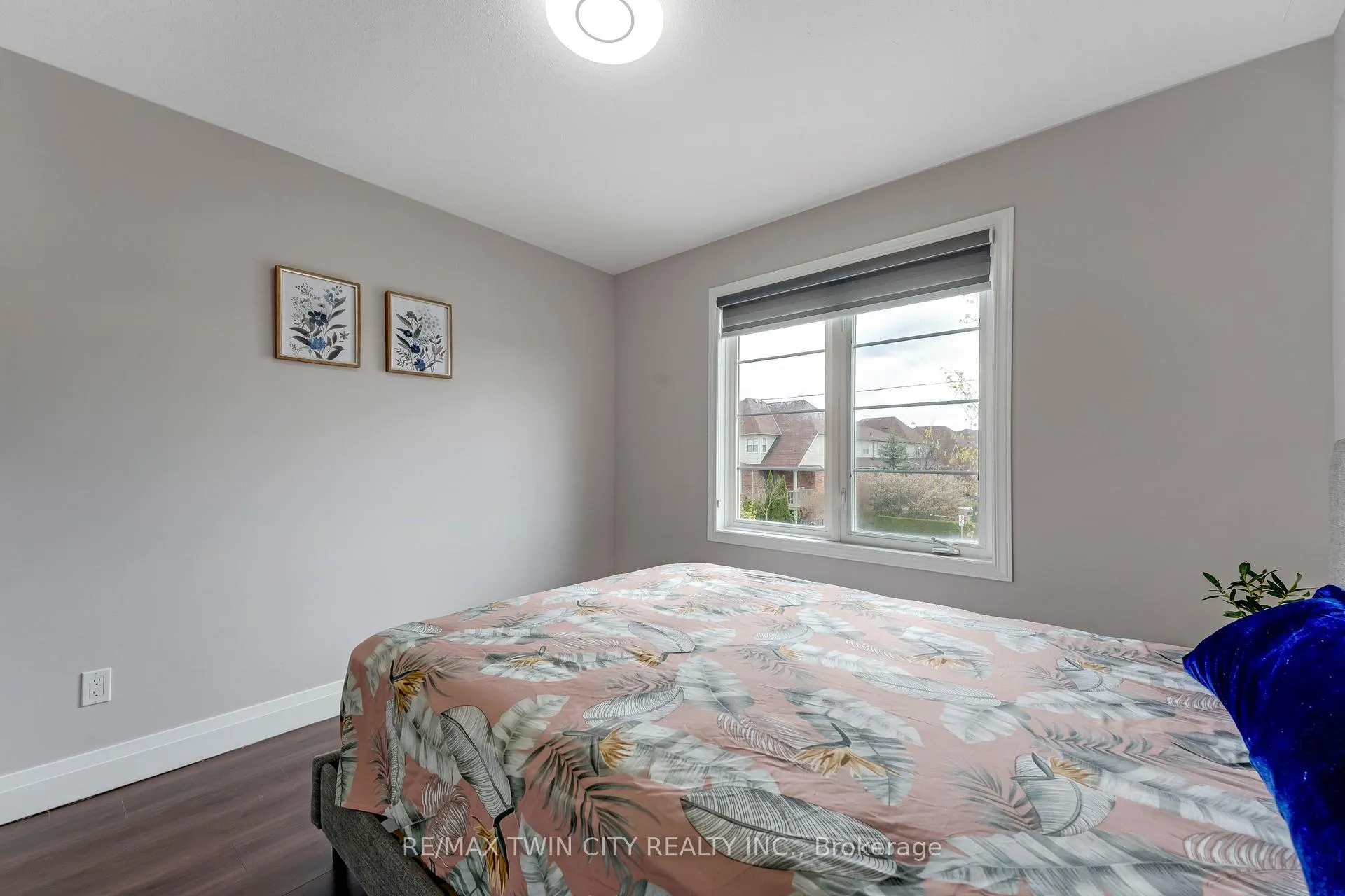Photo 25 of 42 Doon Mills Drive, Kitchener, Doon South — HOMEH