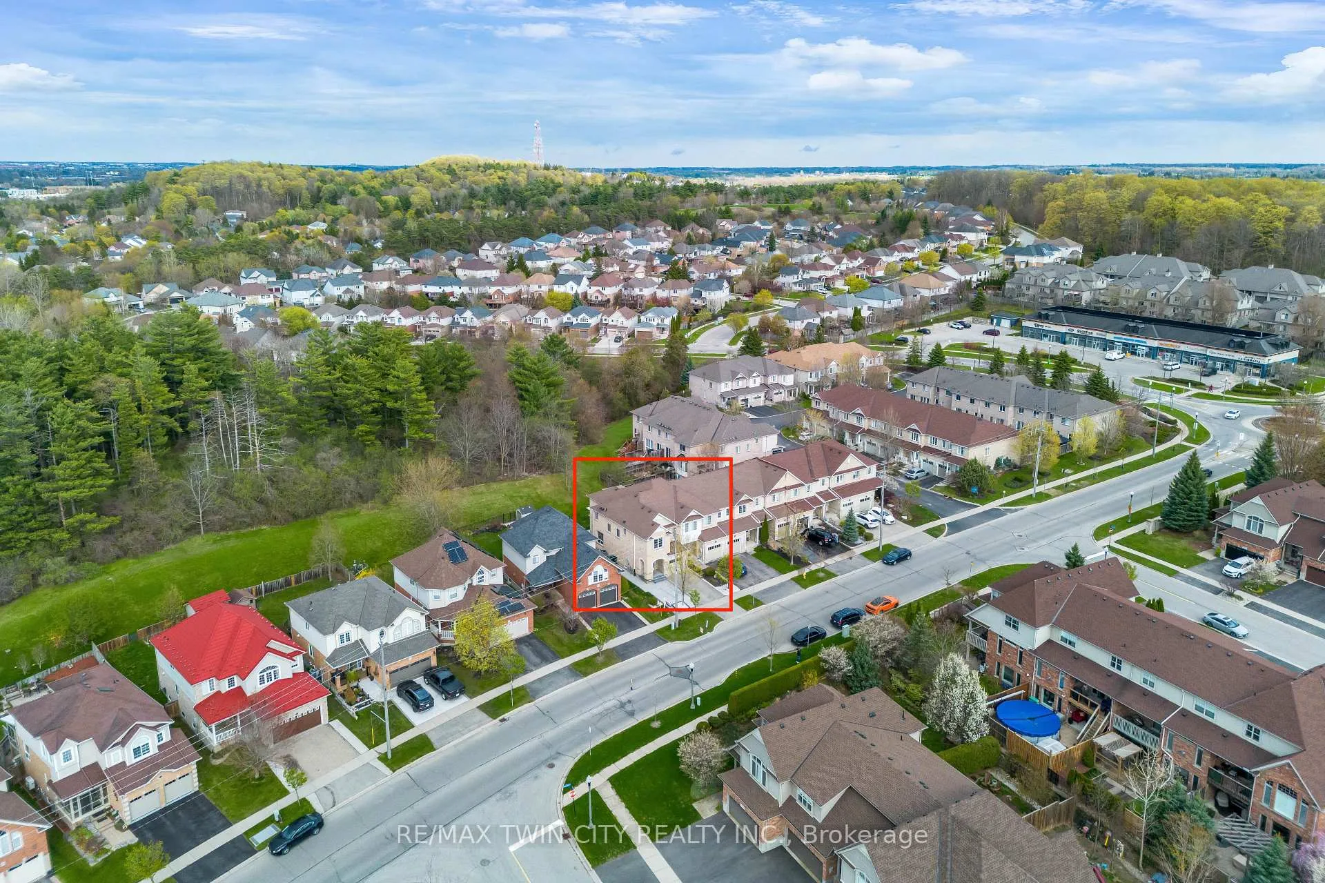 Photo 43 of 42 Doon Mills Drive, Kitchener, Doon South — HOMEH