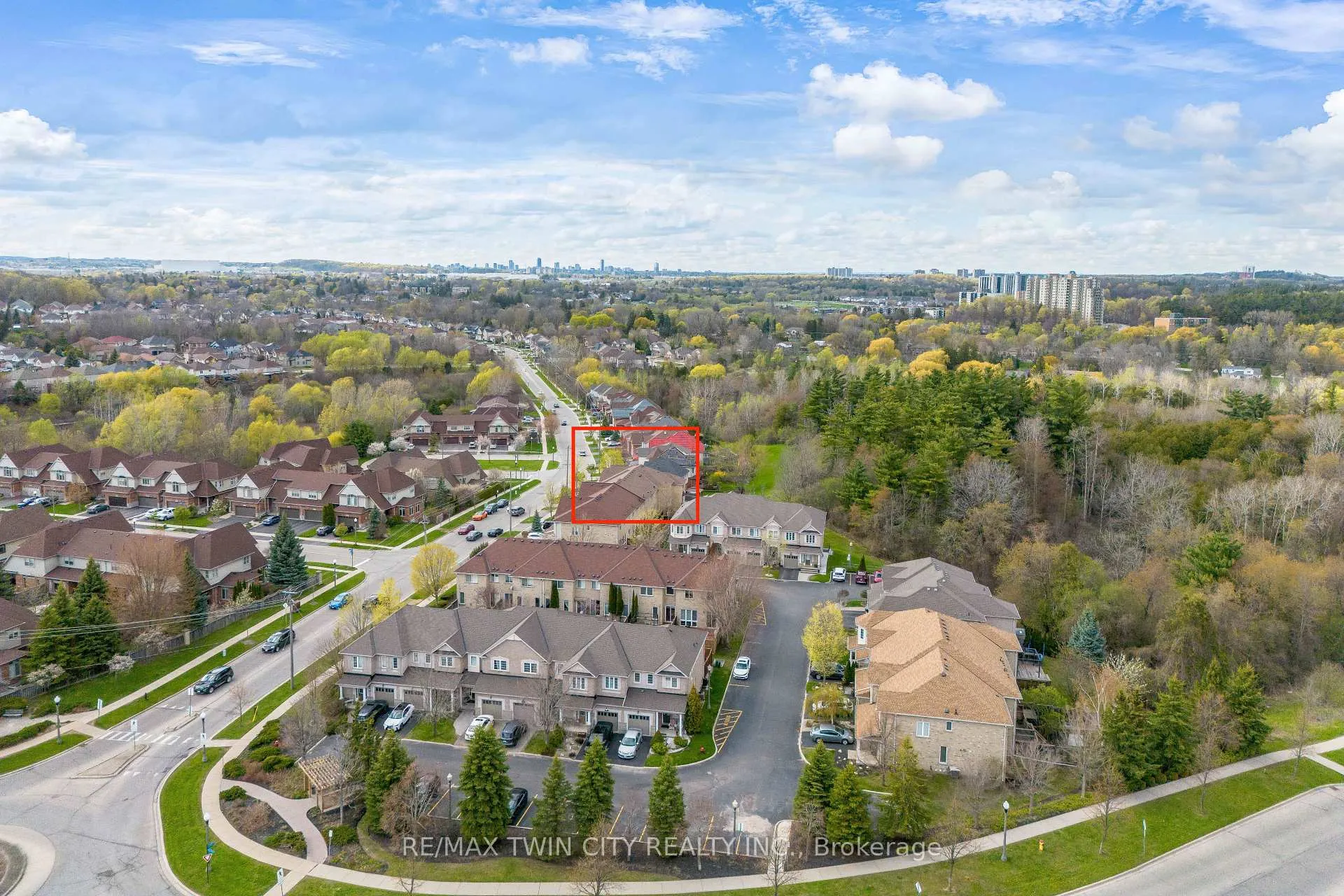 Photo 44 of 42 Doon Mills Drive, Kitchener, Doon South — HOMEH