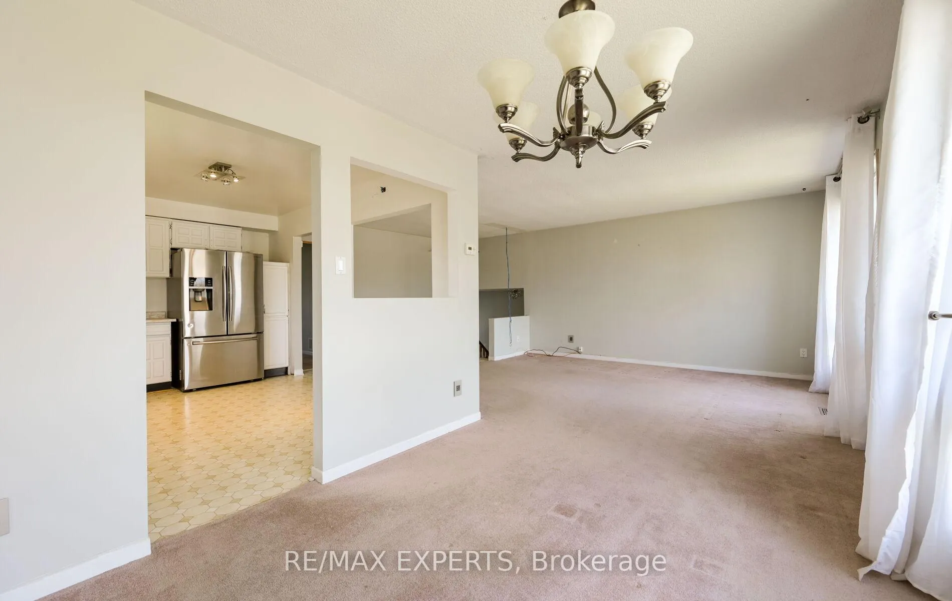 Photo 8 of 13 Oriole Court, Barrie, Cundles East — HOMEH