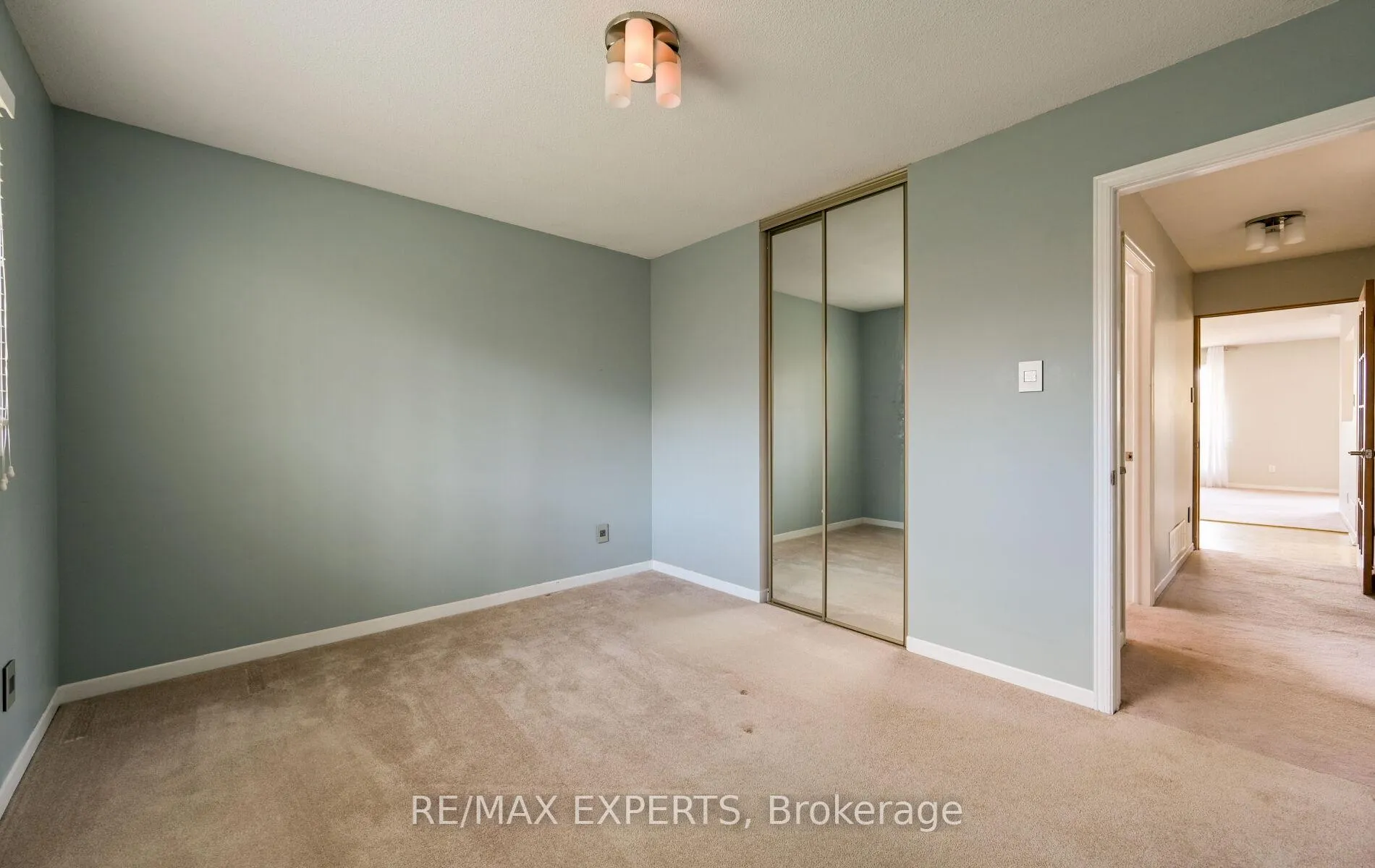 Photo 17 of 13 Oriole Court, Barrie, Cundles East — HOMEH
