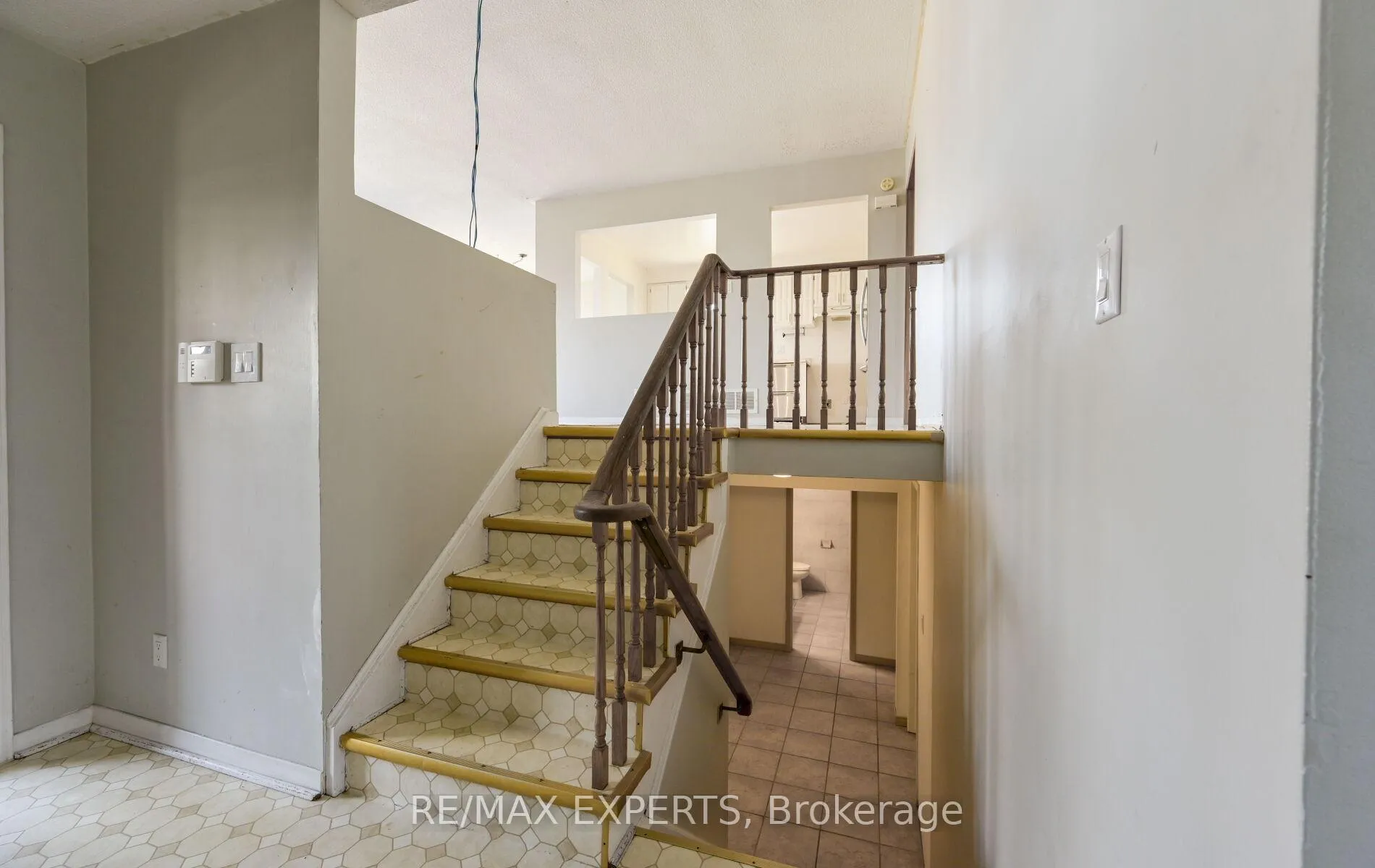 Photo 27 of 13 Oriole Court, Barrie, Cundles East — HOMEH