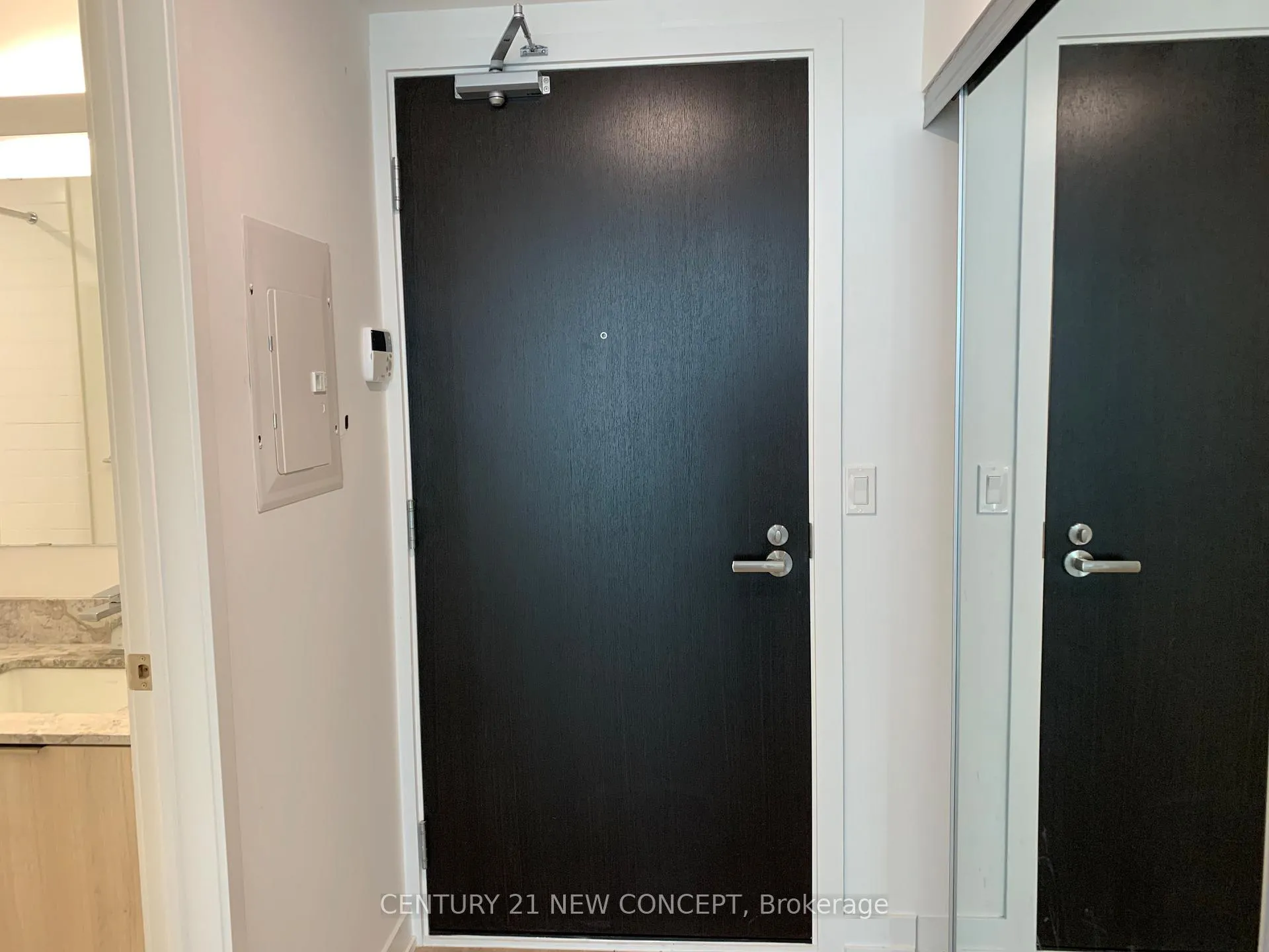 Photo 2 of Unit 1603, 501 Yonge Street, Toronto, Church-Yonge Corridor — HOMEH