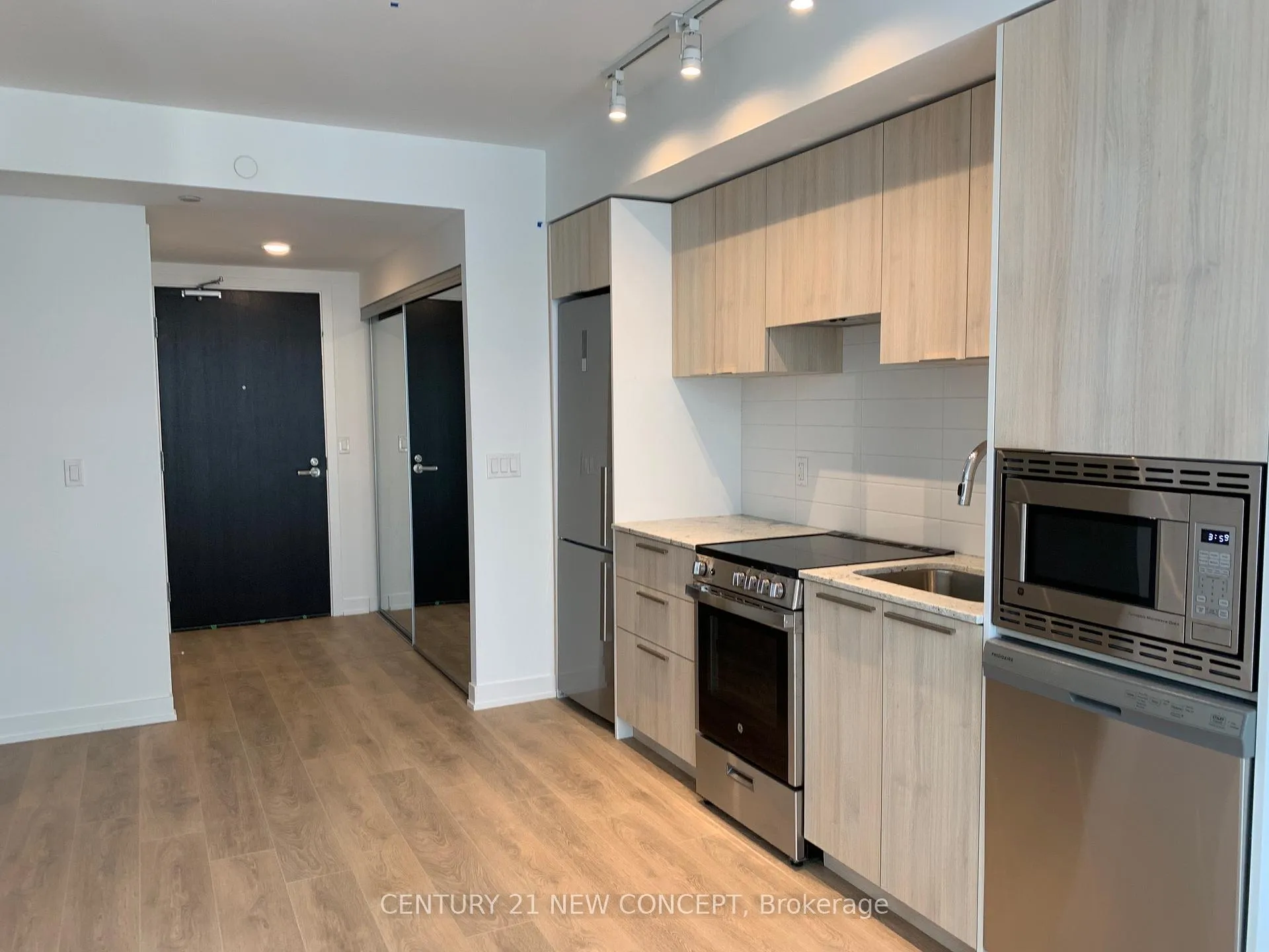 Photo 6 of Unit 1603, 501 Yonge Street, Toronto, Church-Yonge Corridor — HOMEH