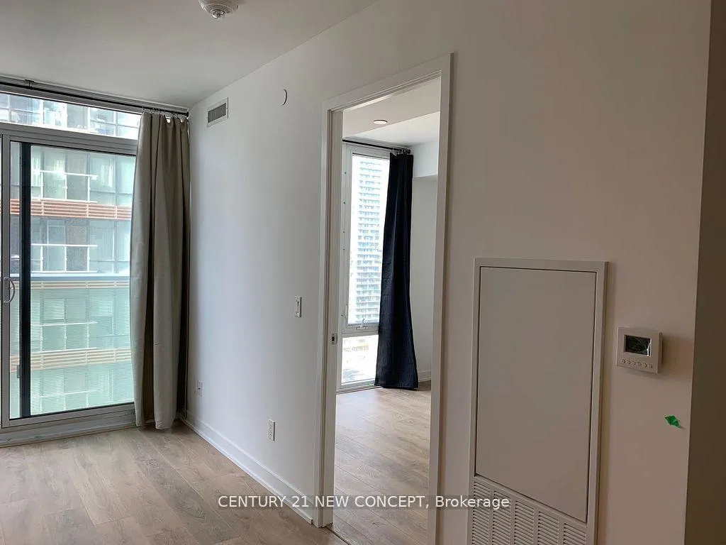 Photo 7 of Unit 1603, 501 Yonge Street, Toronto, Church-Yonge Corridor — HOMEH