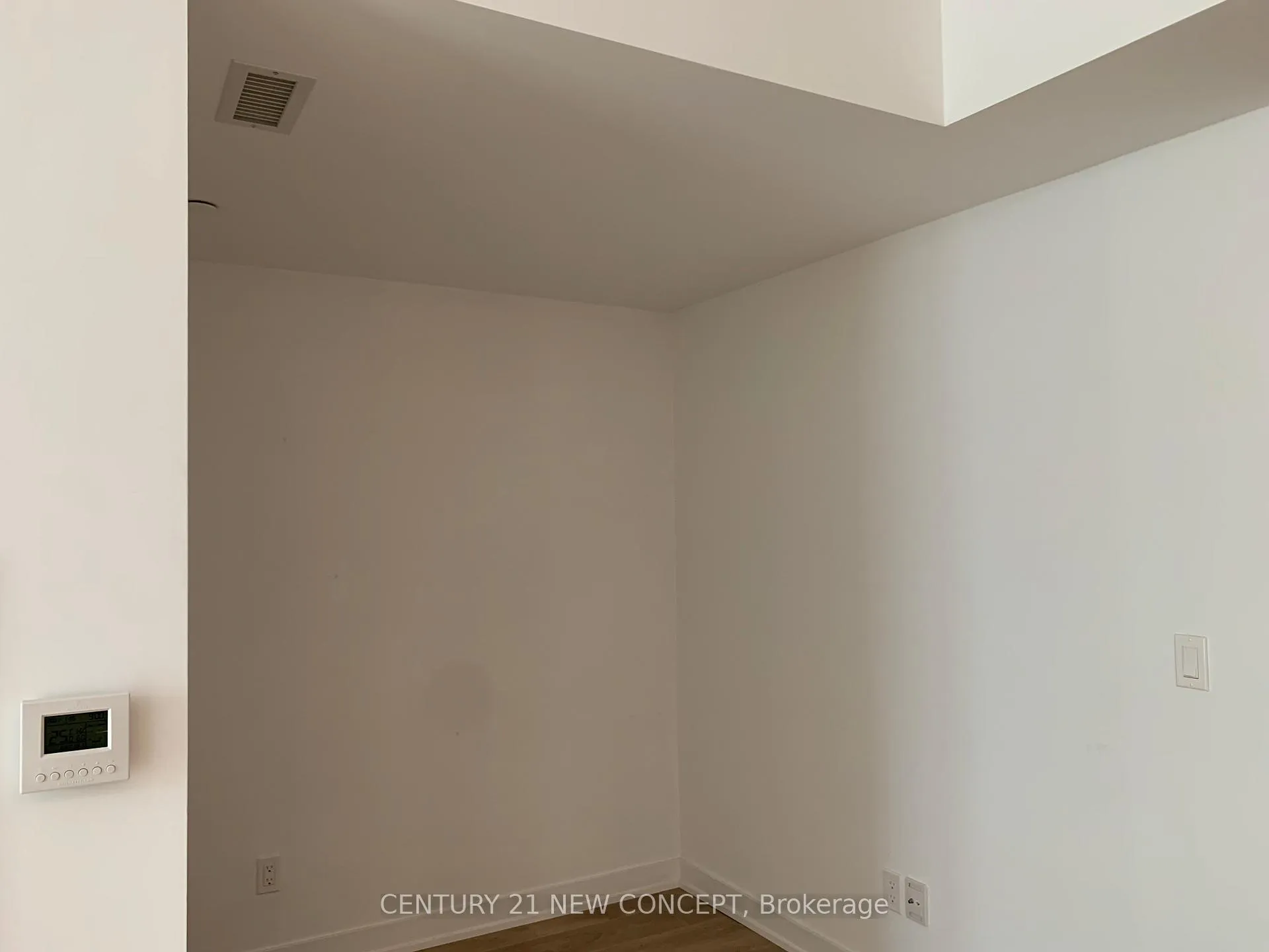 Photo 8 of Unit 1603, 501 Yonge Street, Toronto, Church-Yonge Corridor — HOMEH