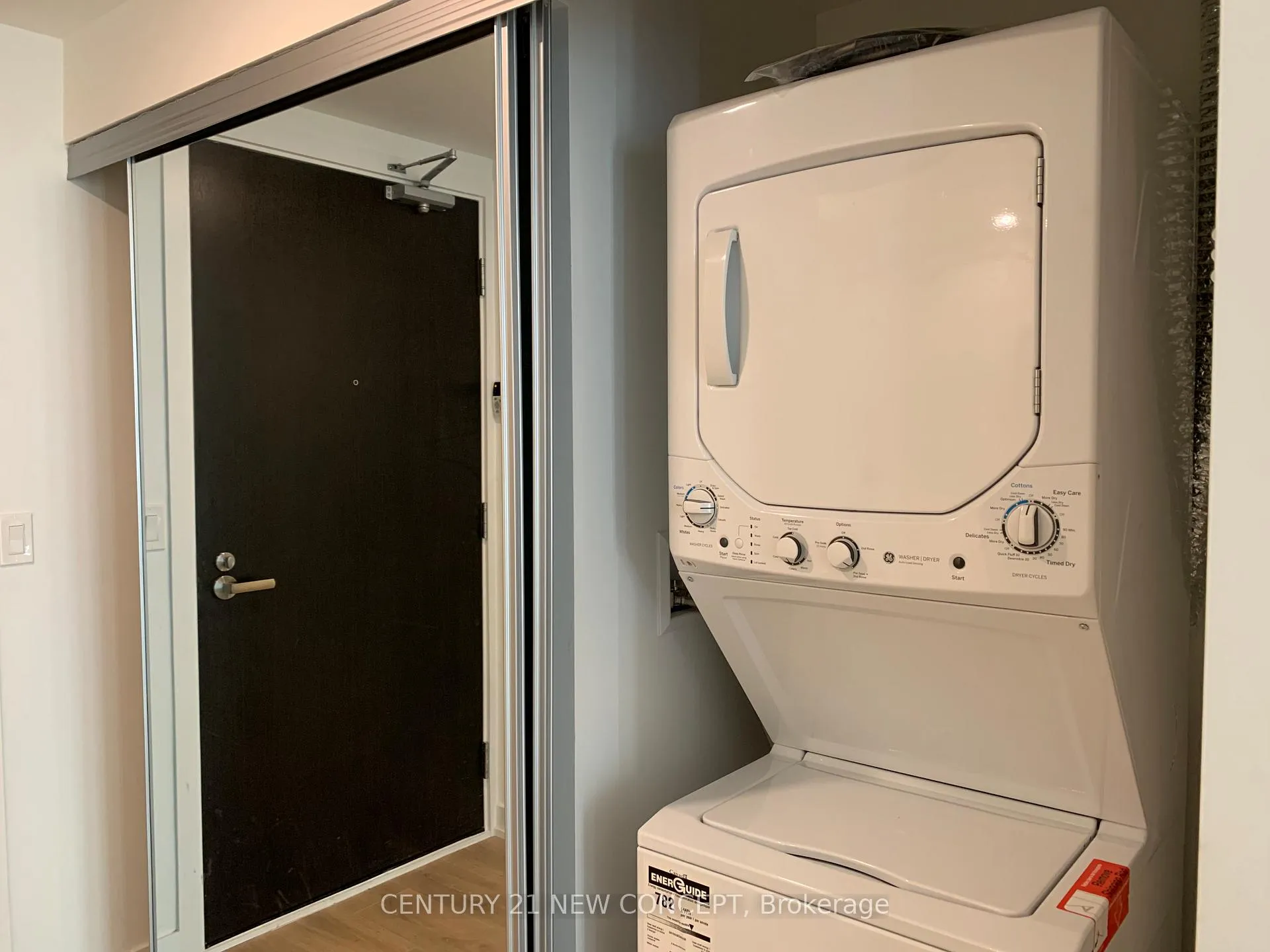 Photo 15 of Unit 1603, 501 Yonge Street, Toronto, Church-Yonge Corridor — HOMEH
