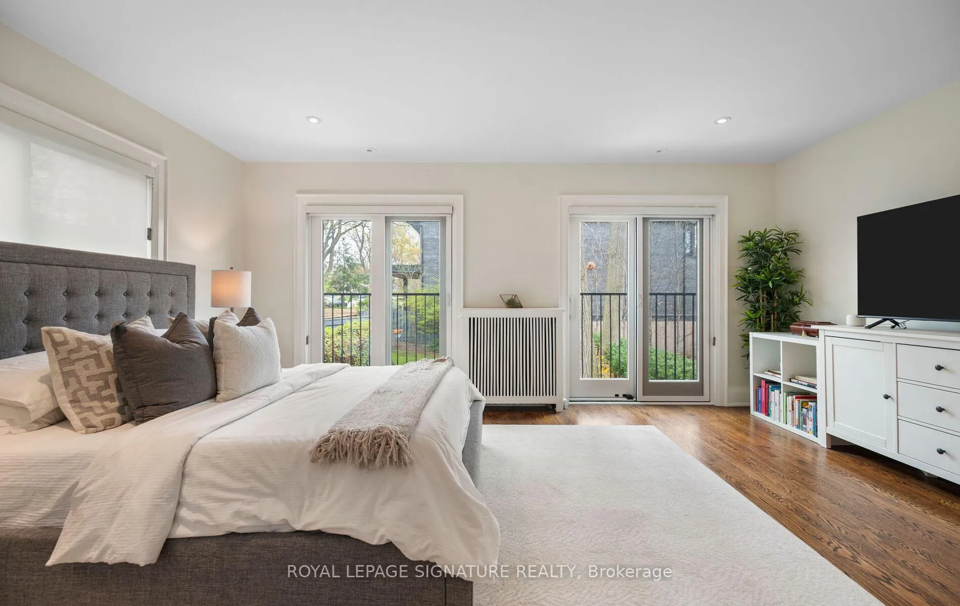 Photo 20 of 86 Hudson Drive, Toronto, Rosedale-Moore Park — HOMEH
