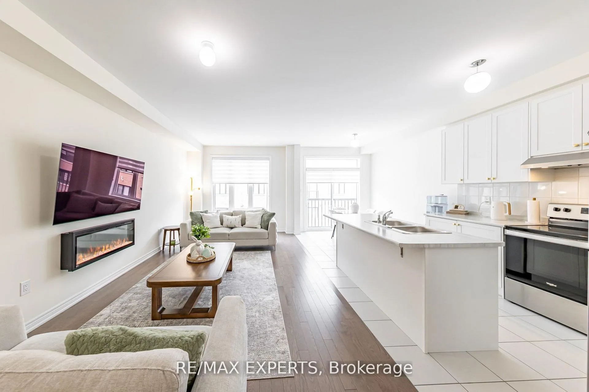 Photo 9 of 90 Singhampton Road, Vaughan, Kleinburg — HOMEH