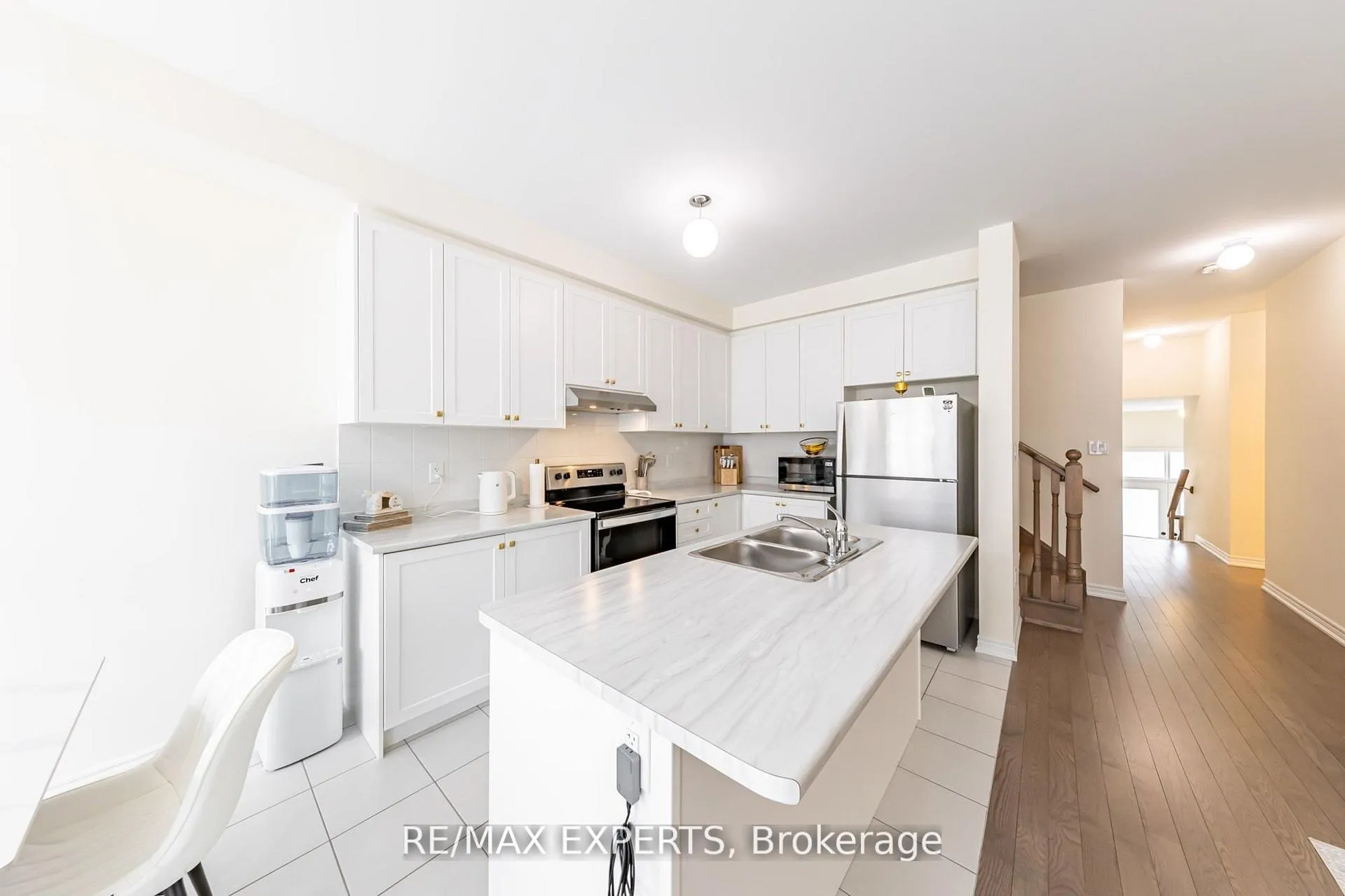 Photo 14 of 90 Singhampton Road, Vaughan, Kleinburg — HOMEH
