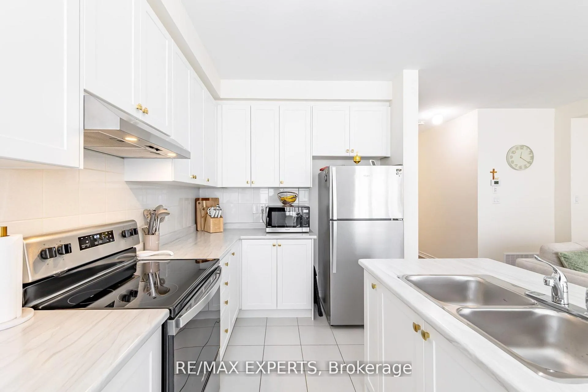 Photo 18 of 90 Singhampton Road, Vaughan, Kleinburg — HOMEH