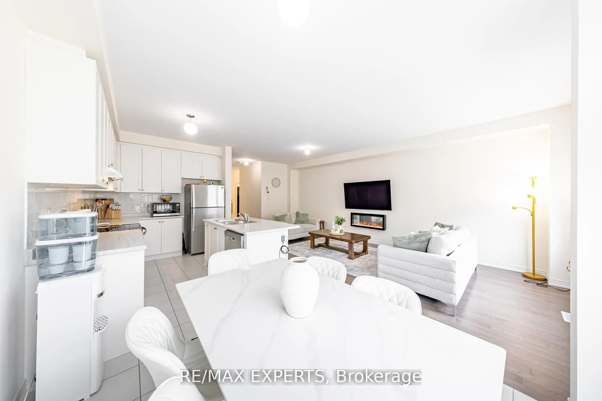 Photo 20 of 90 Singhampton Road, Vaughan, Kleinburg — HOMEH