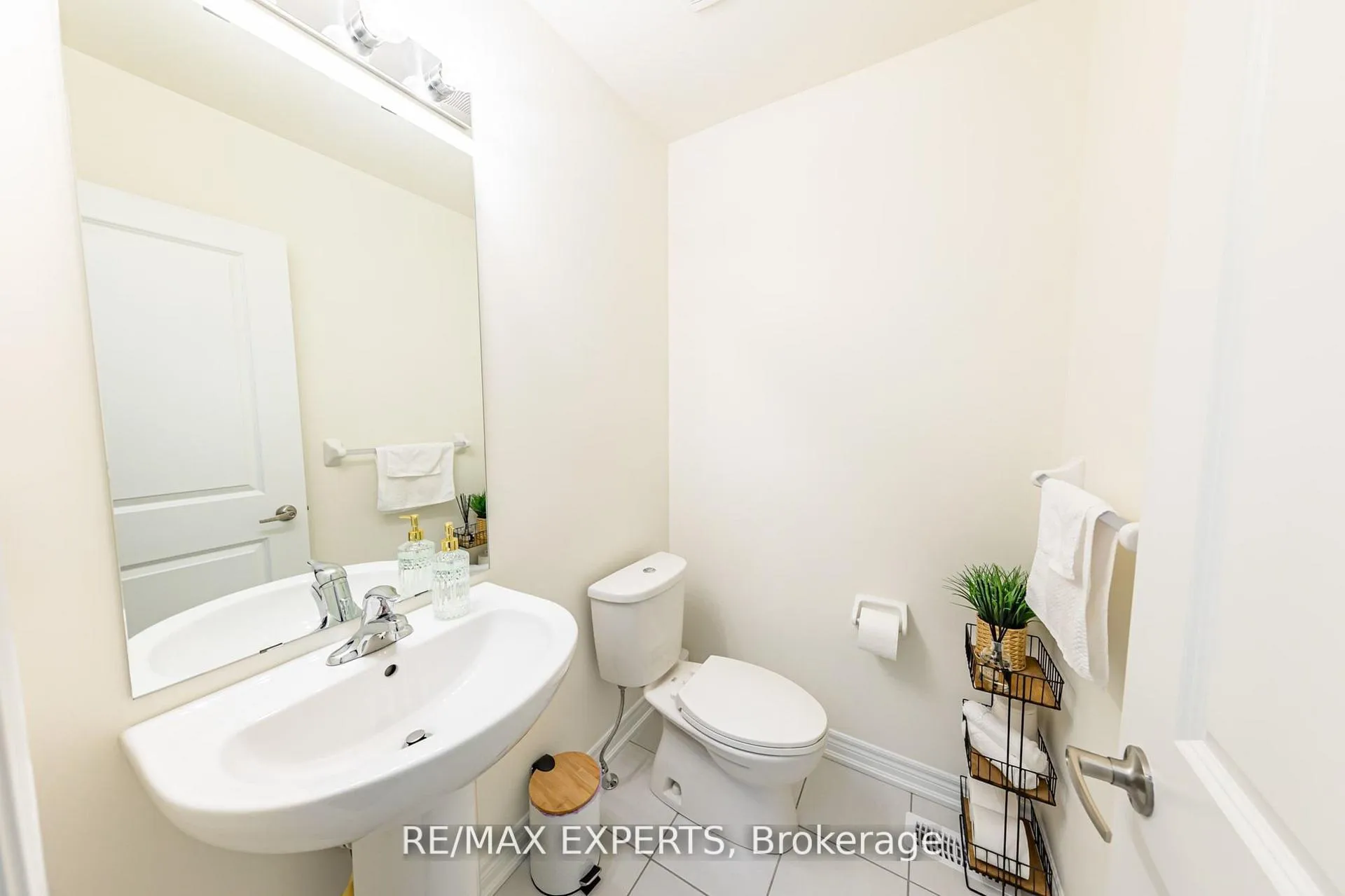 Photo 24 of 90 Singhampton Road, Vaughan, Kleinburg — HOMEH