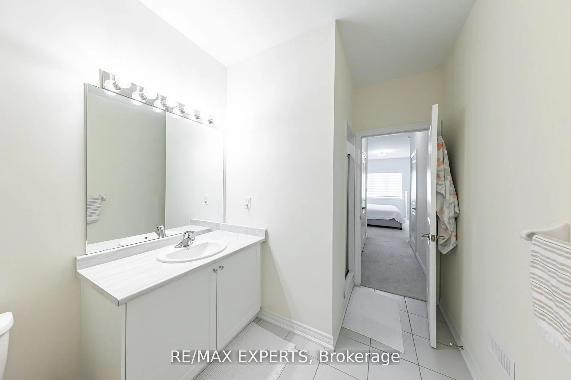 Photo 38 of 90 Singhampton Road, Vaughan, Kleinburg — HOMEH