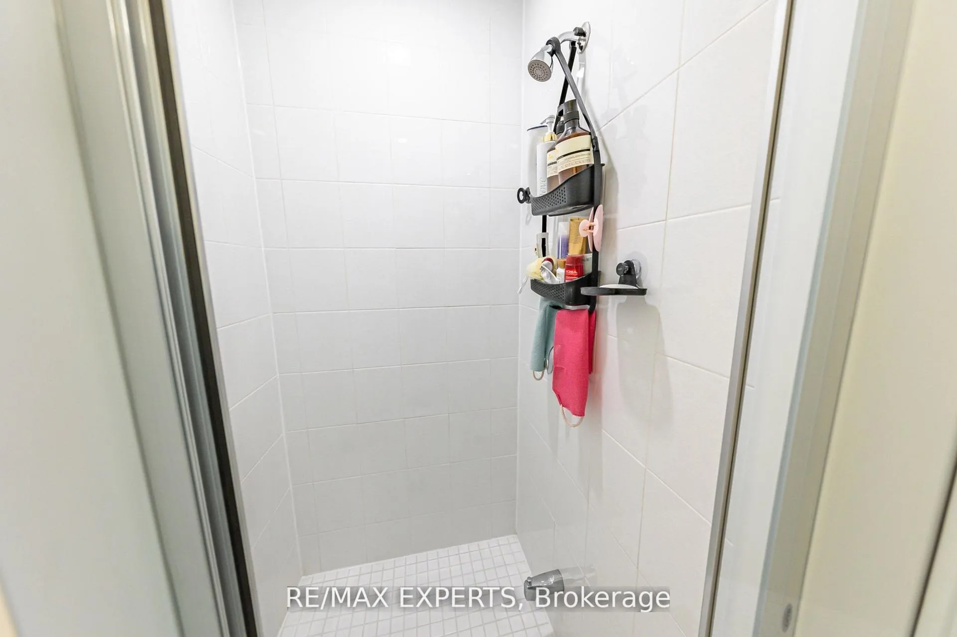 Photo 39 of 90 Singhampton Road, Vaughan, Kleinburg — HOMEH