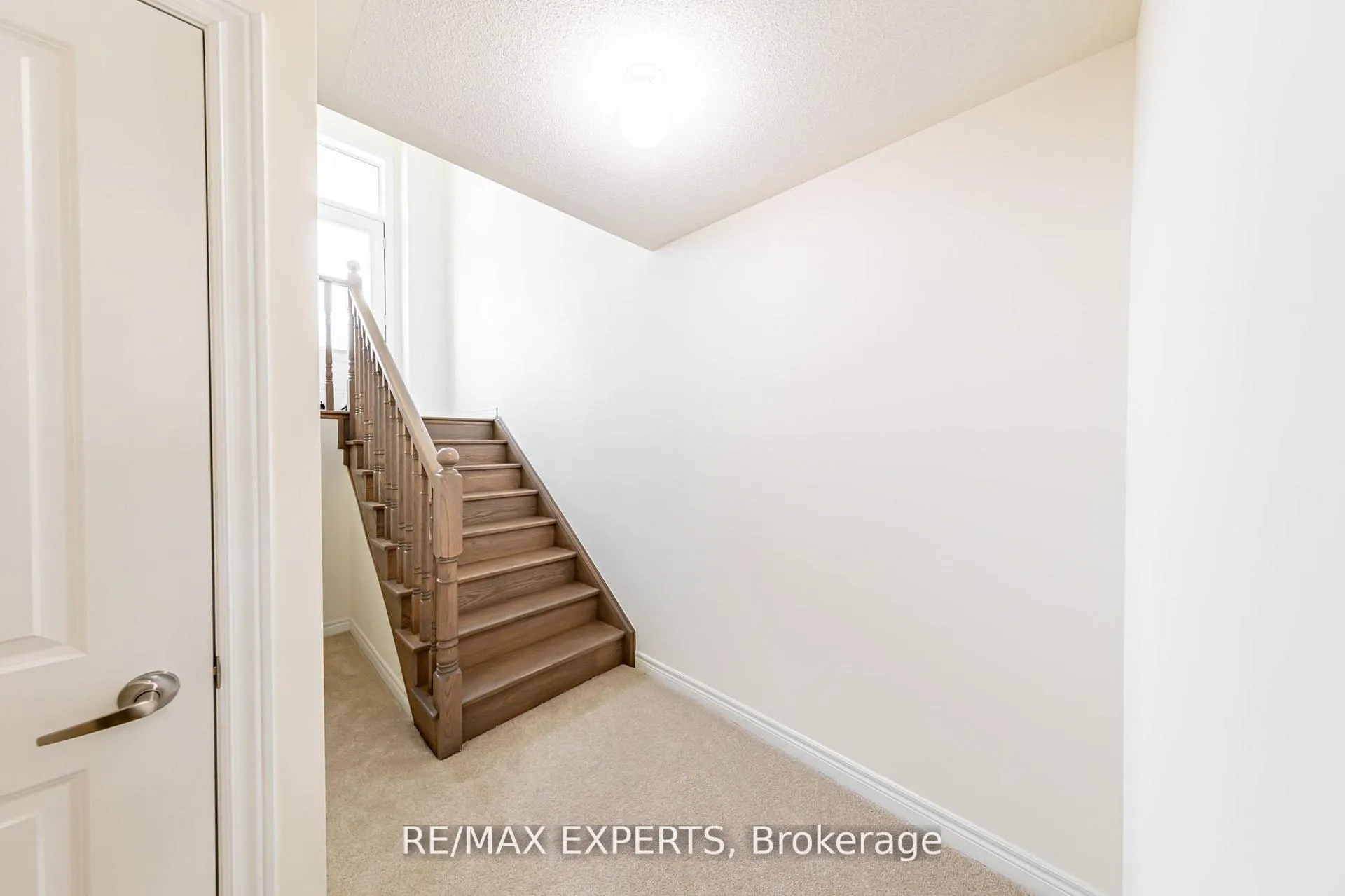 Photo 43 of 90 Singhampton Road, Vaughan, Kleinburg — HOMEH