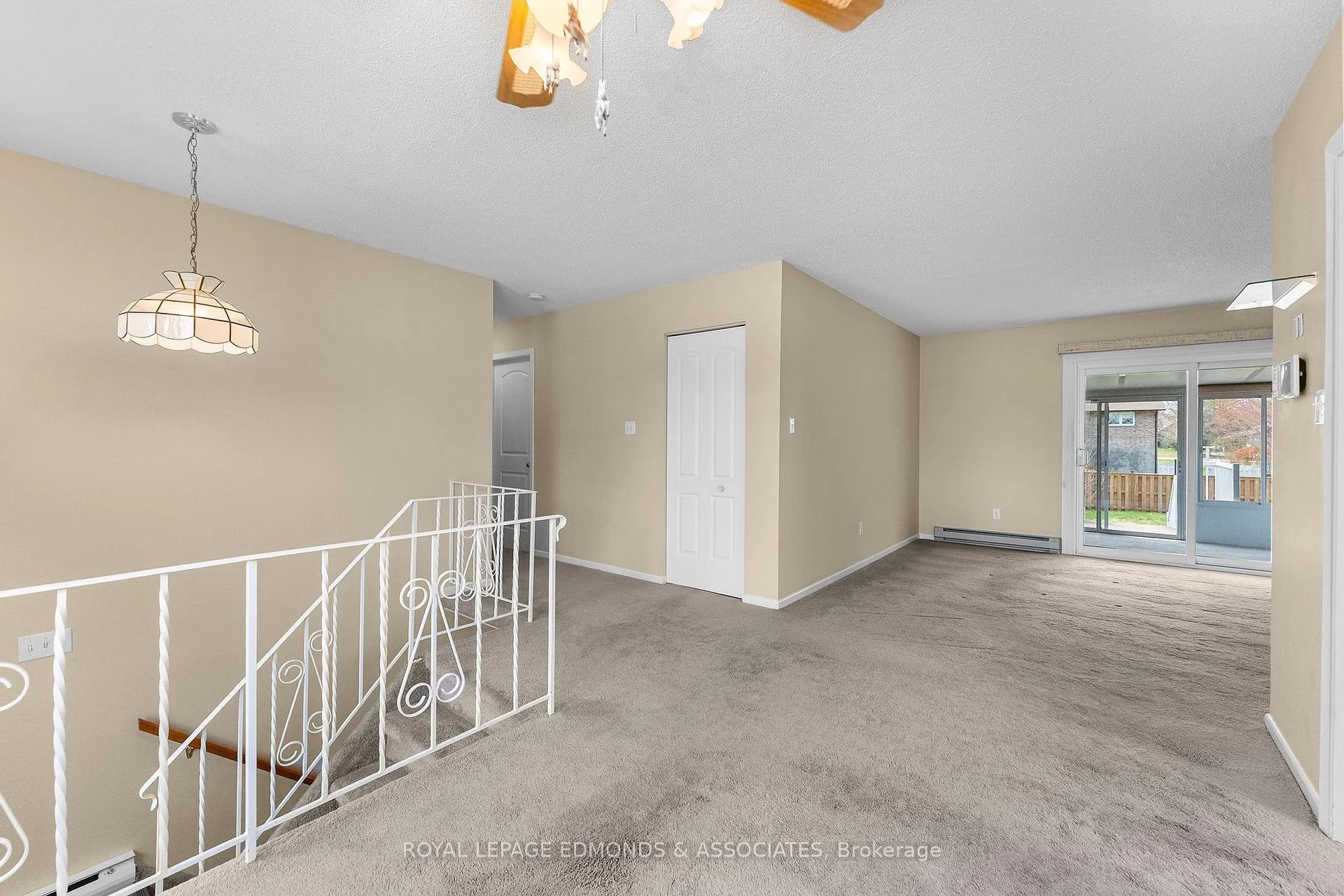 Photo 14 of 19 Algonquin Street, Petawawa — HOMEH