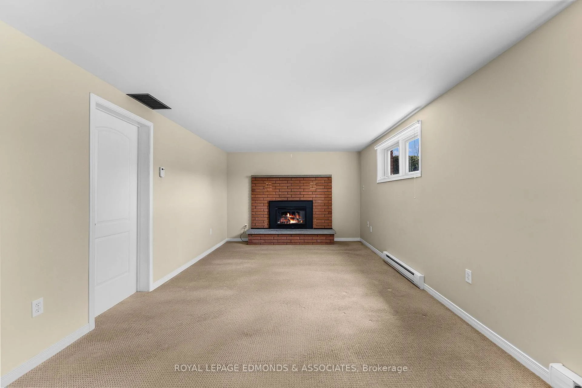 Photo 28 of 19 Algonquin Street, Petawawa — HOMEH