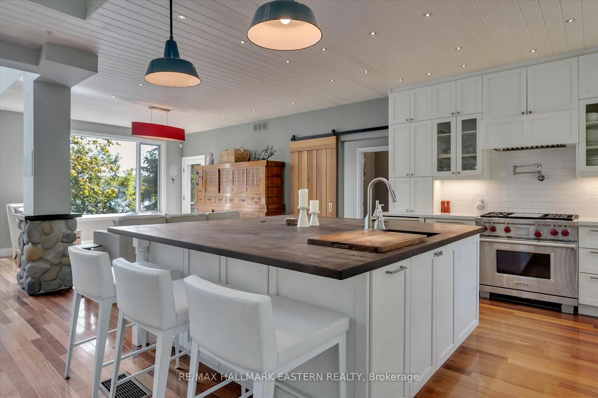 Photo 15 of 1855 White Lake Road W, Douro-Dummer — HOMEH