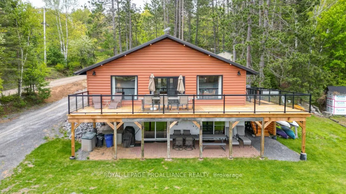 Photo 1 of 168 Addington Road 5, Addington Highlands — HOMEH