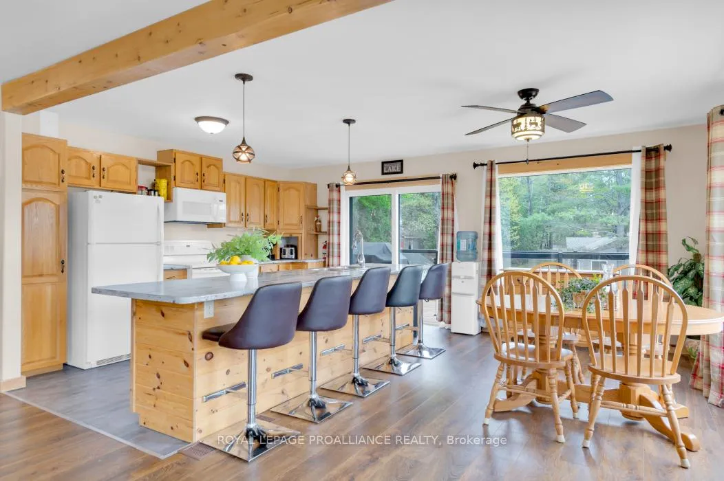 Photo 5 of 168 Addington Road 5, Addington Highlands — HOMEH